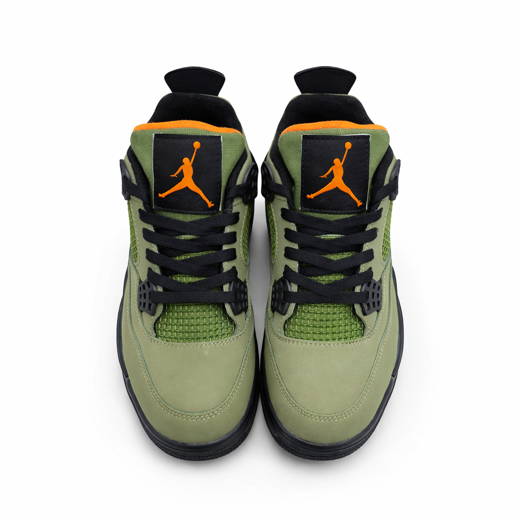 Air Jordan Retro 4 Sneakers
