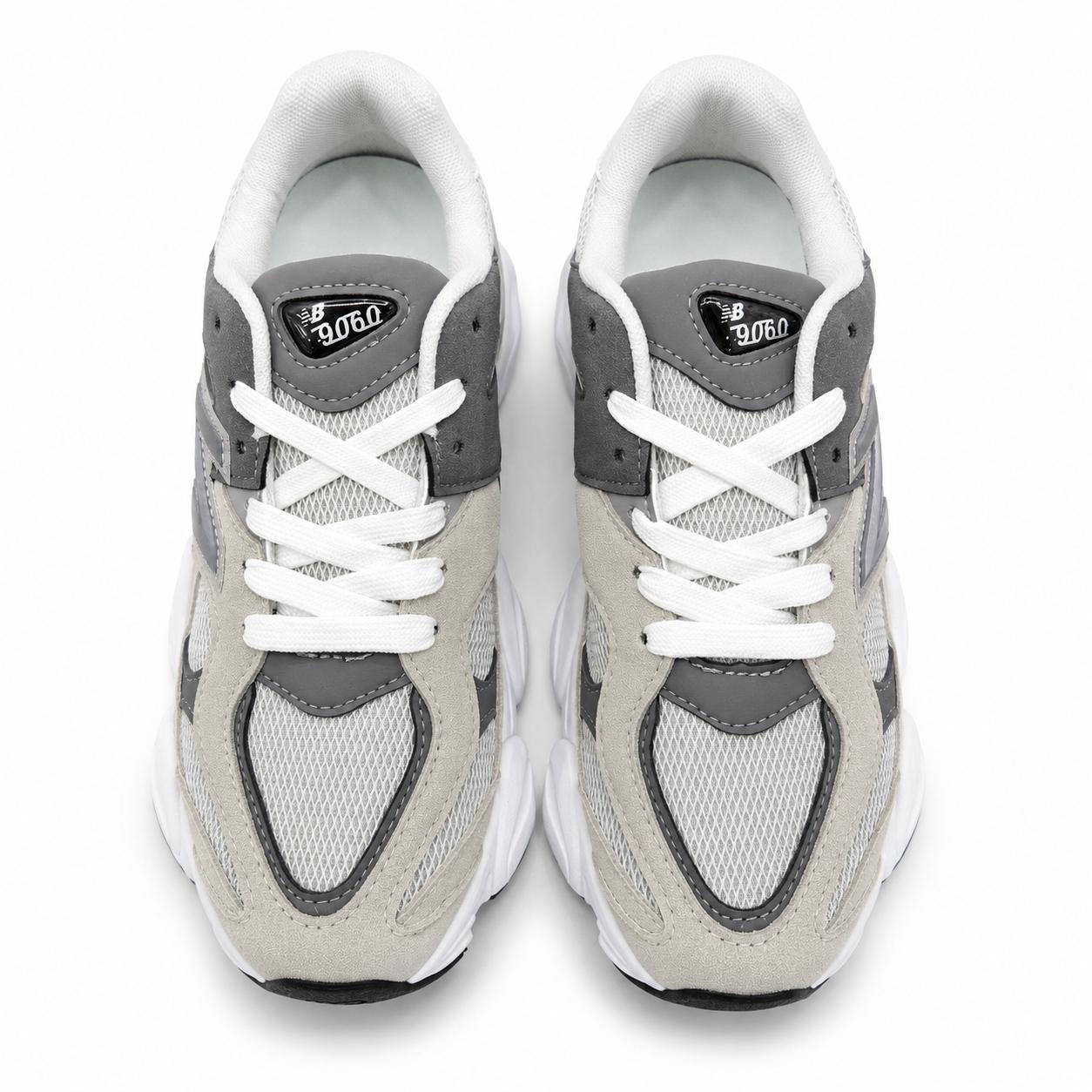 Ladies Sneakers N10