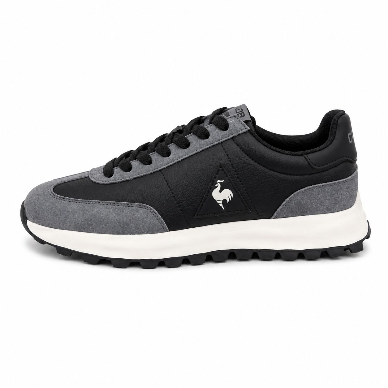 Men's Premium Sneaker 3260