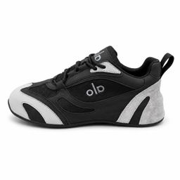Men's Premium Sneaker 8069