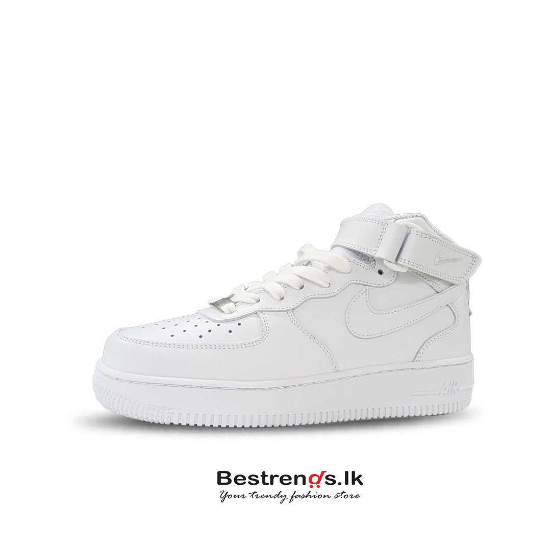 Nike Air force Higg angle