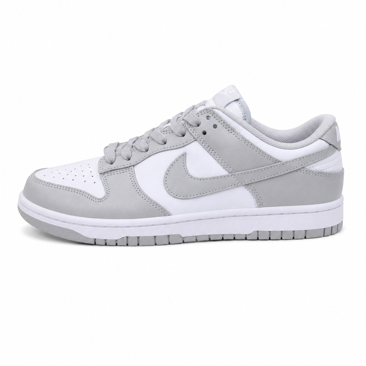 Nike Dunk Sneakers