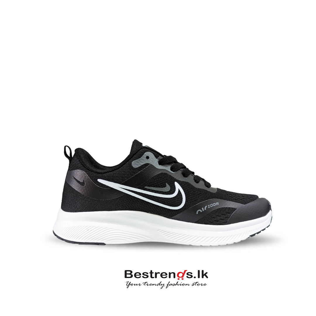 Sports shoe - 3