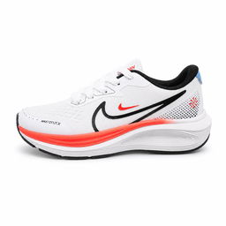 Sports shoe