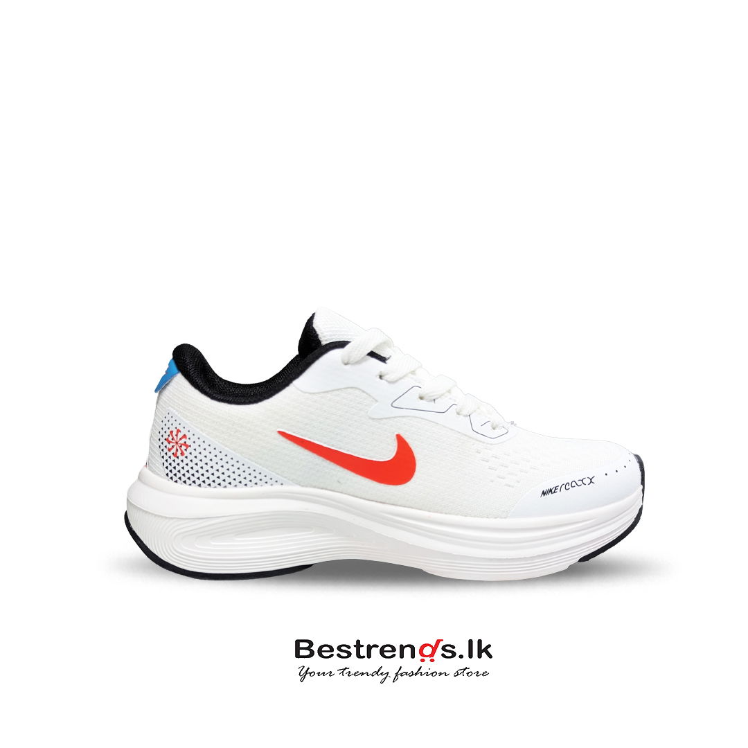 Sports shoe - 3
