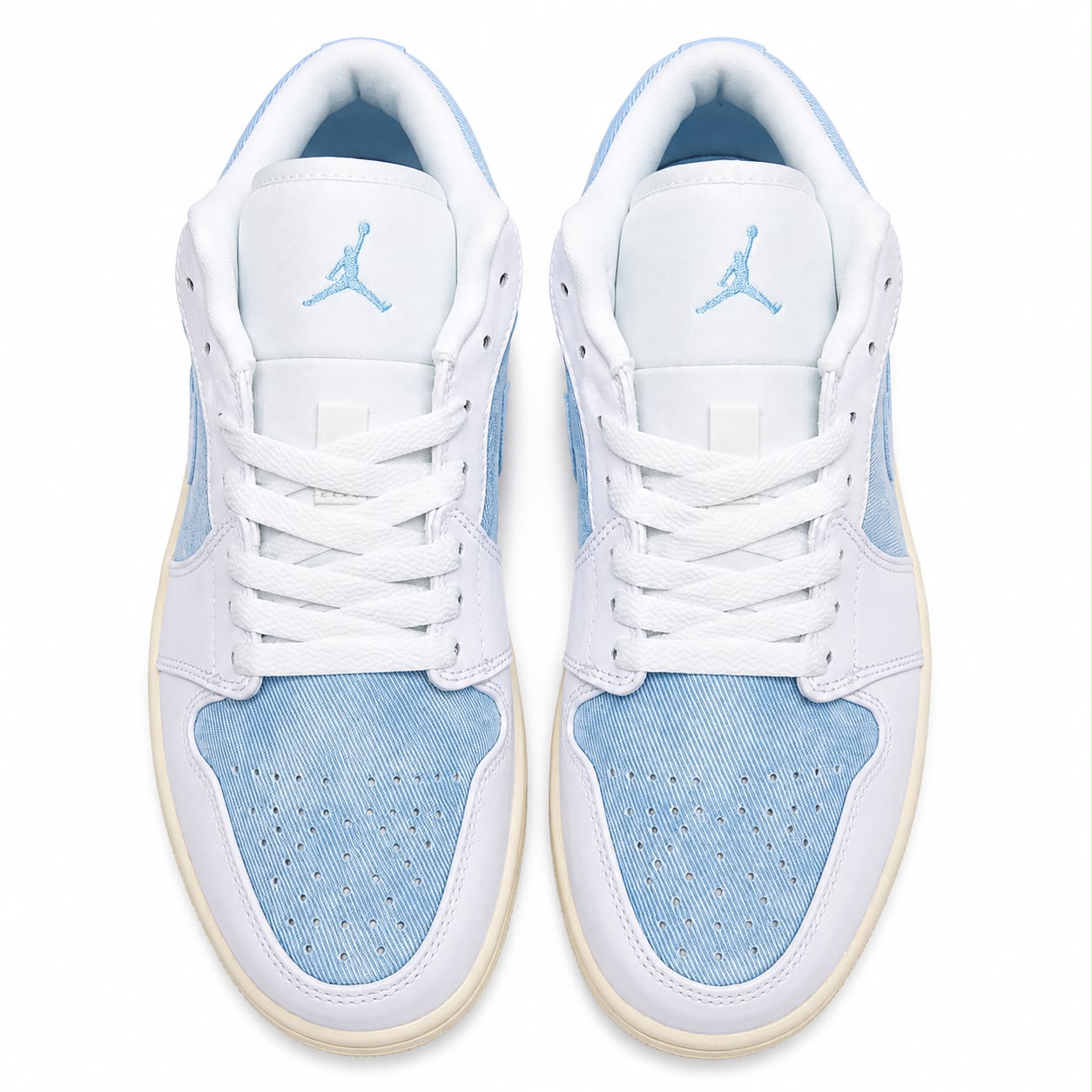 Jordan 1 Low Sneakers