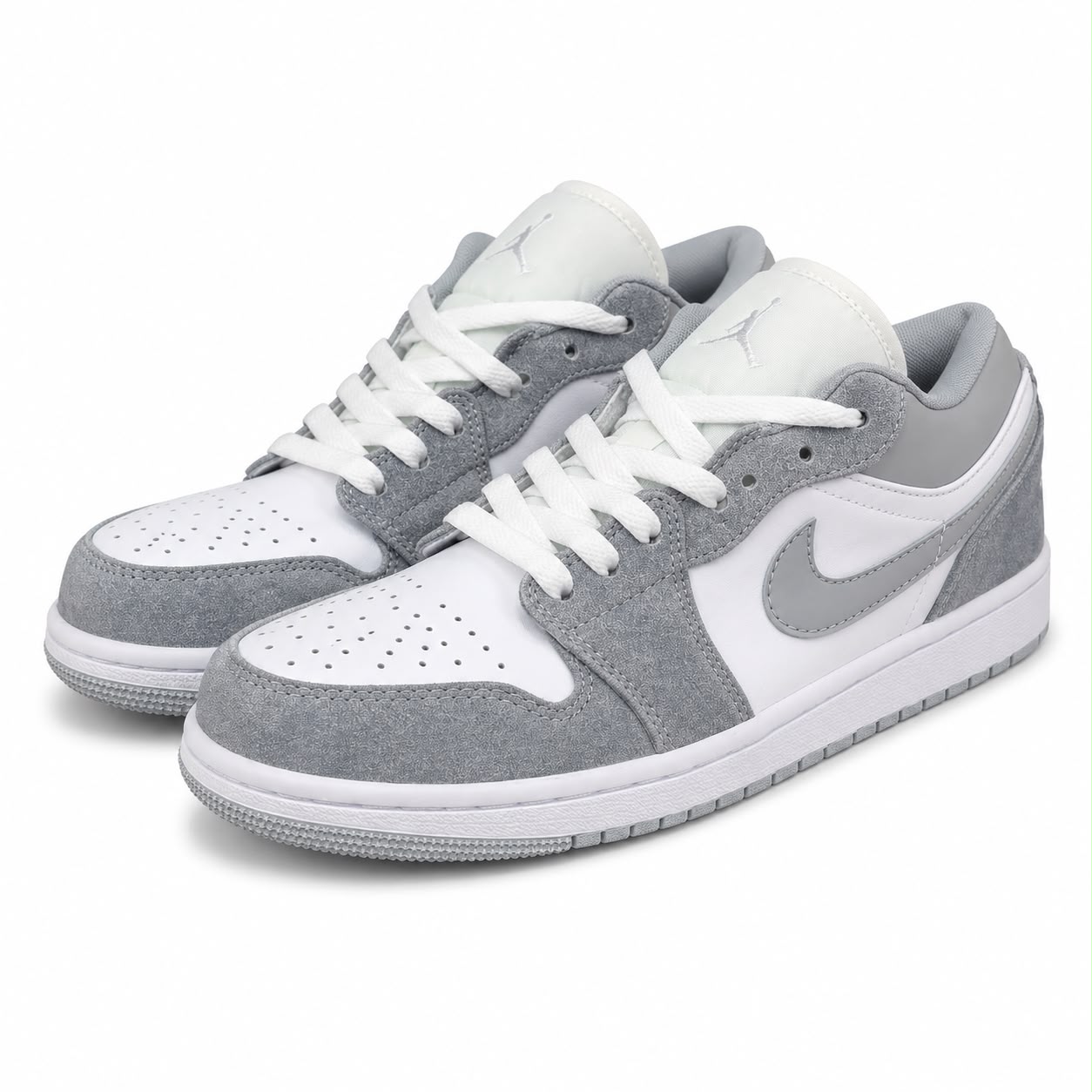 Jordan 1 Low Sneakers