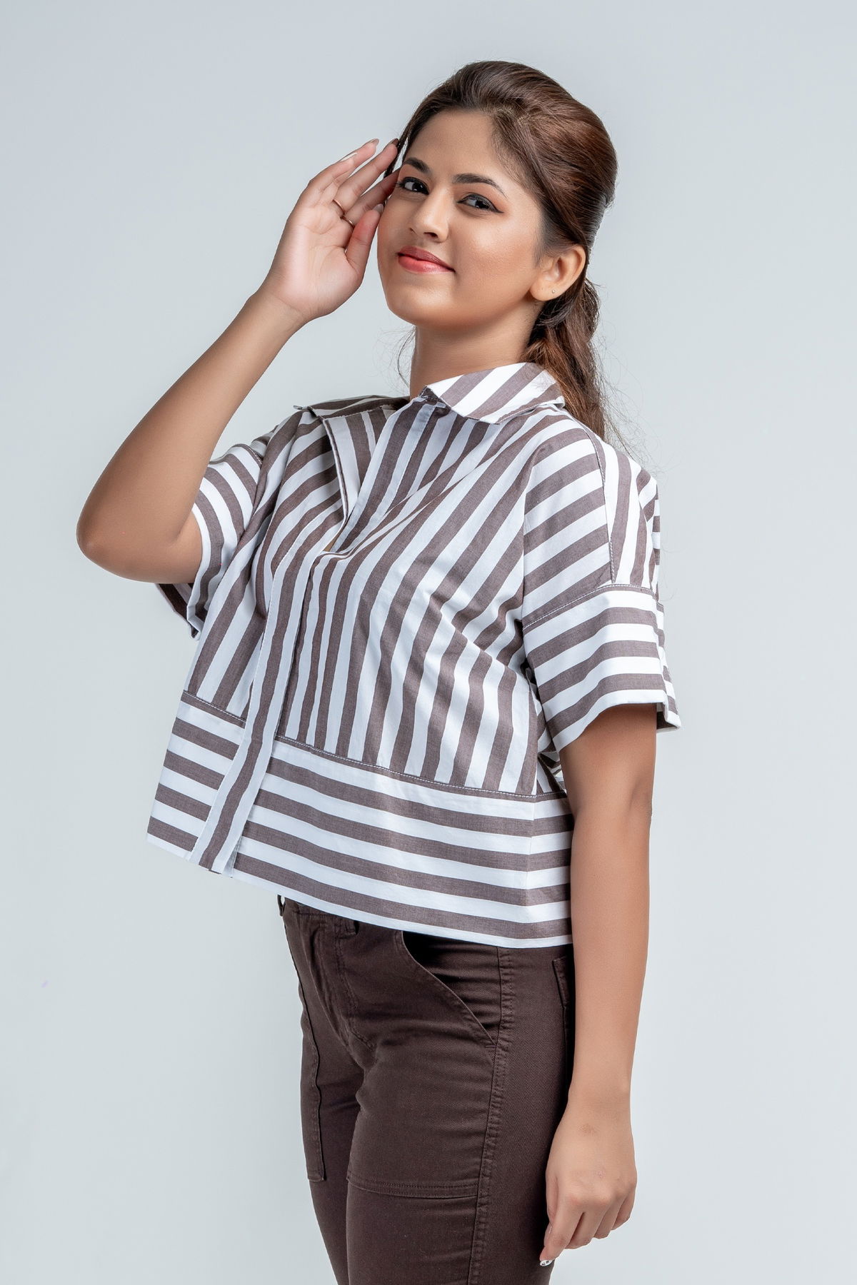 BAGGY STRIPED CUFF SHIRT
