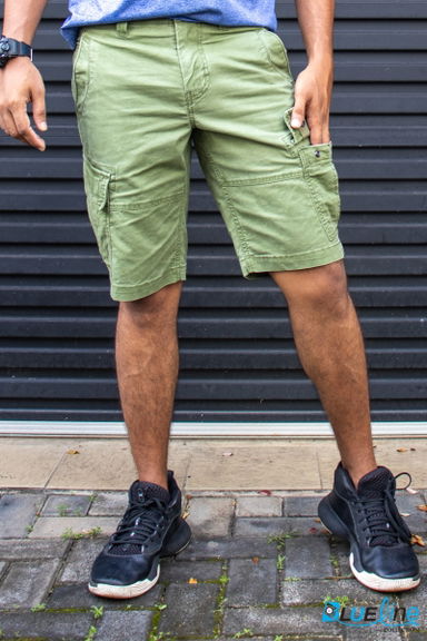 LIGHT GREEN