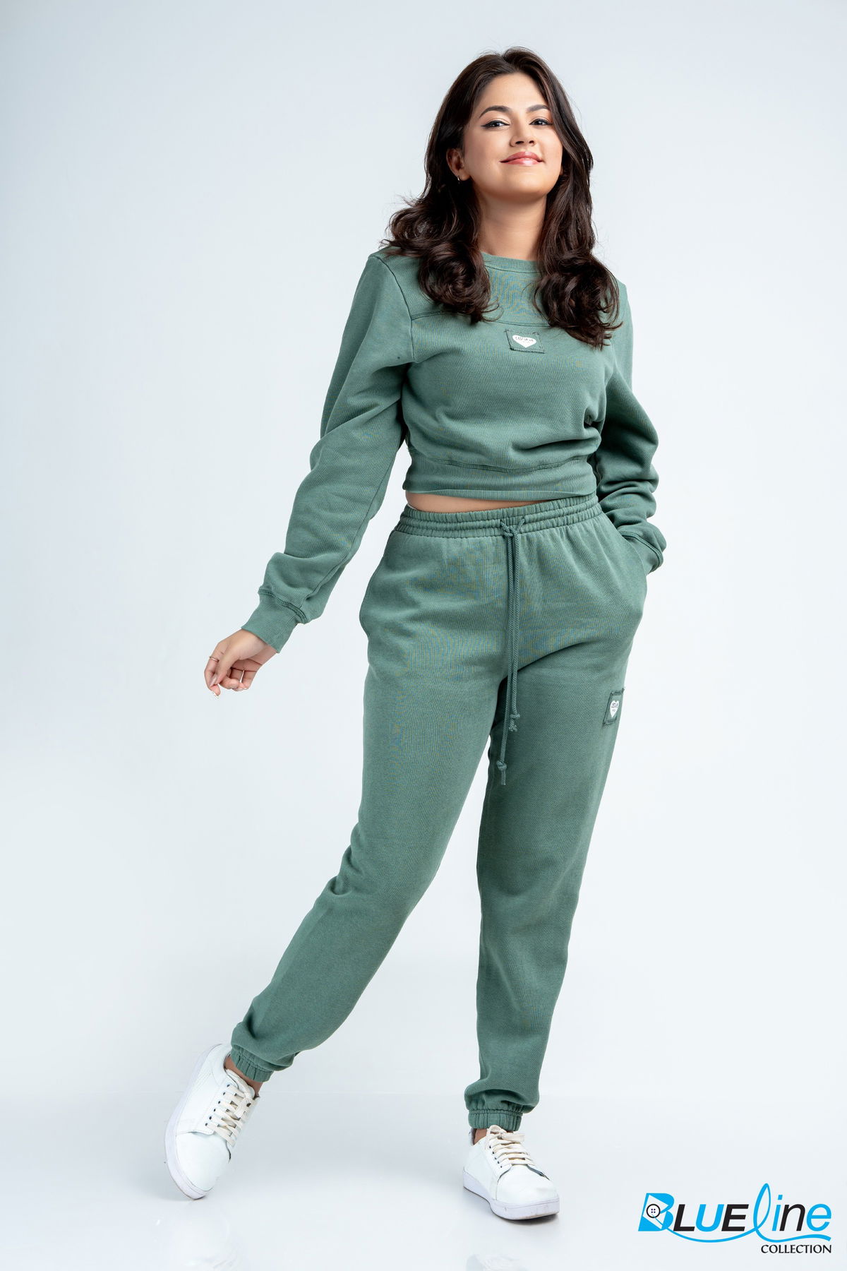 CREW NECK SWEATER TOP