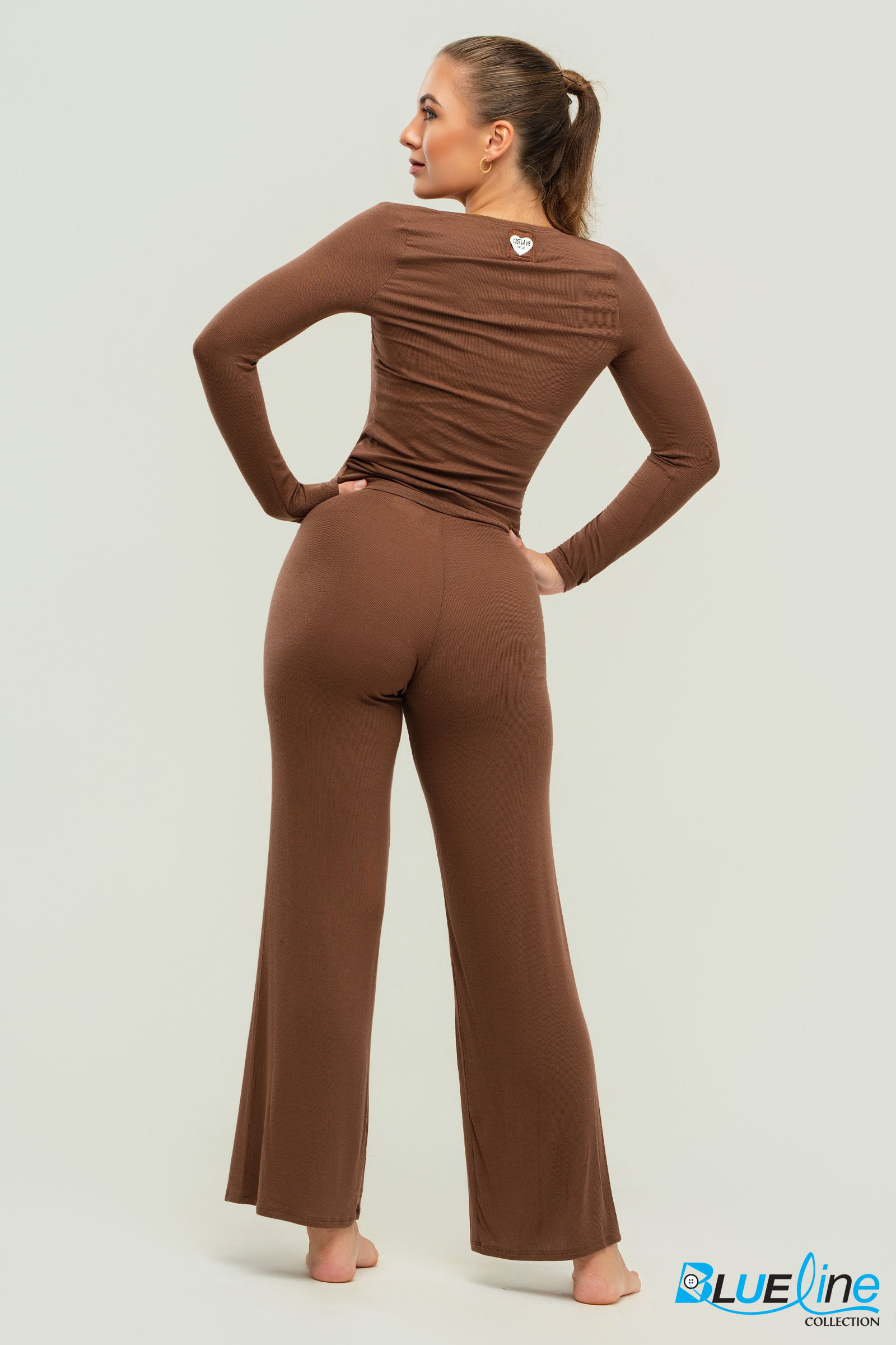 LONG SLEEVE RIBBED TOP