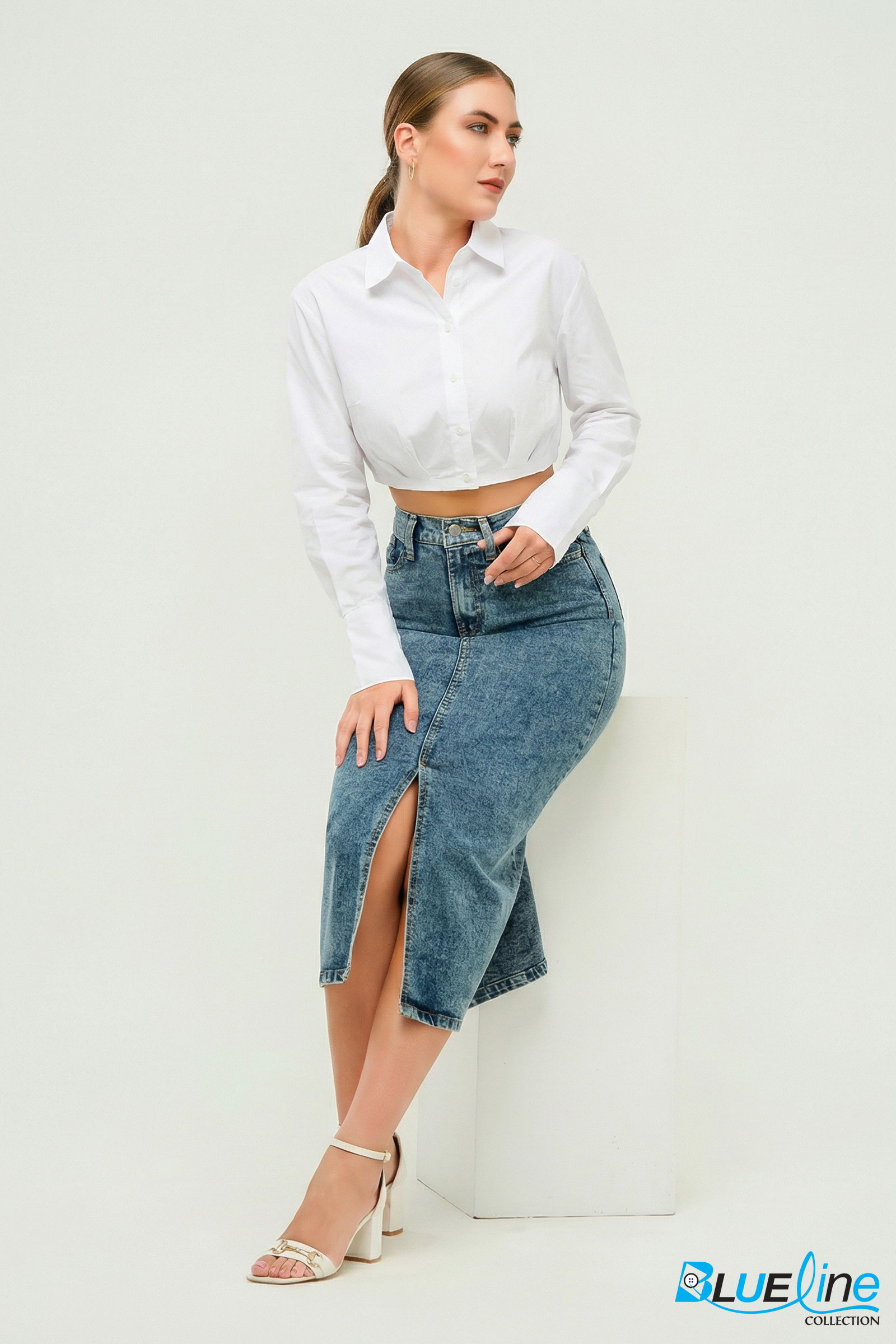 Poplin Crop Shirt alternate view