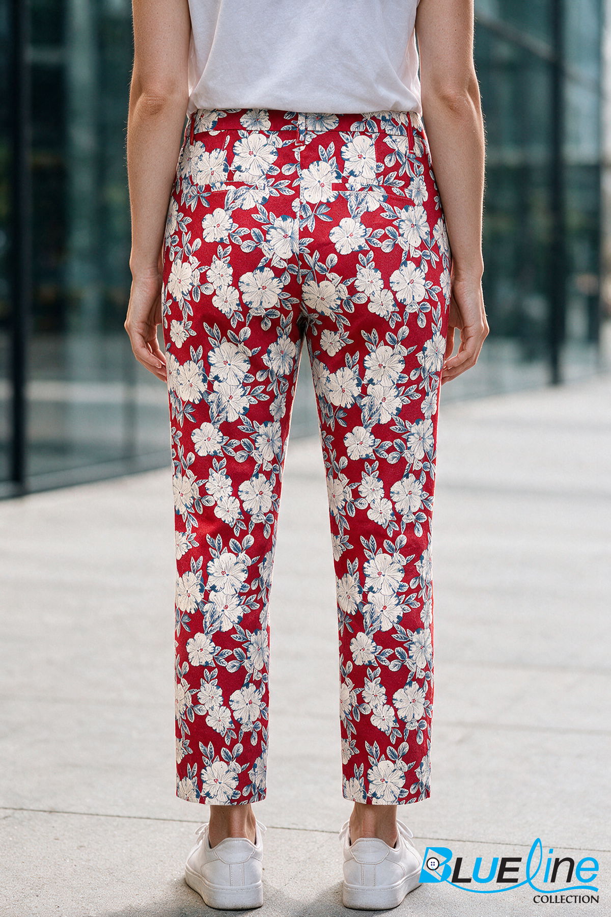 Women’s High-Rise Cotton Straight-Leg Pants – Red