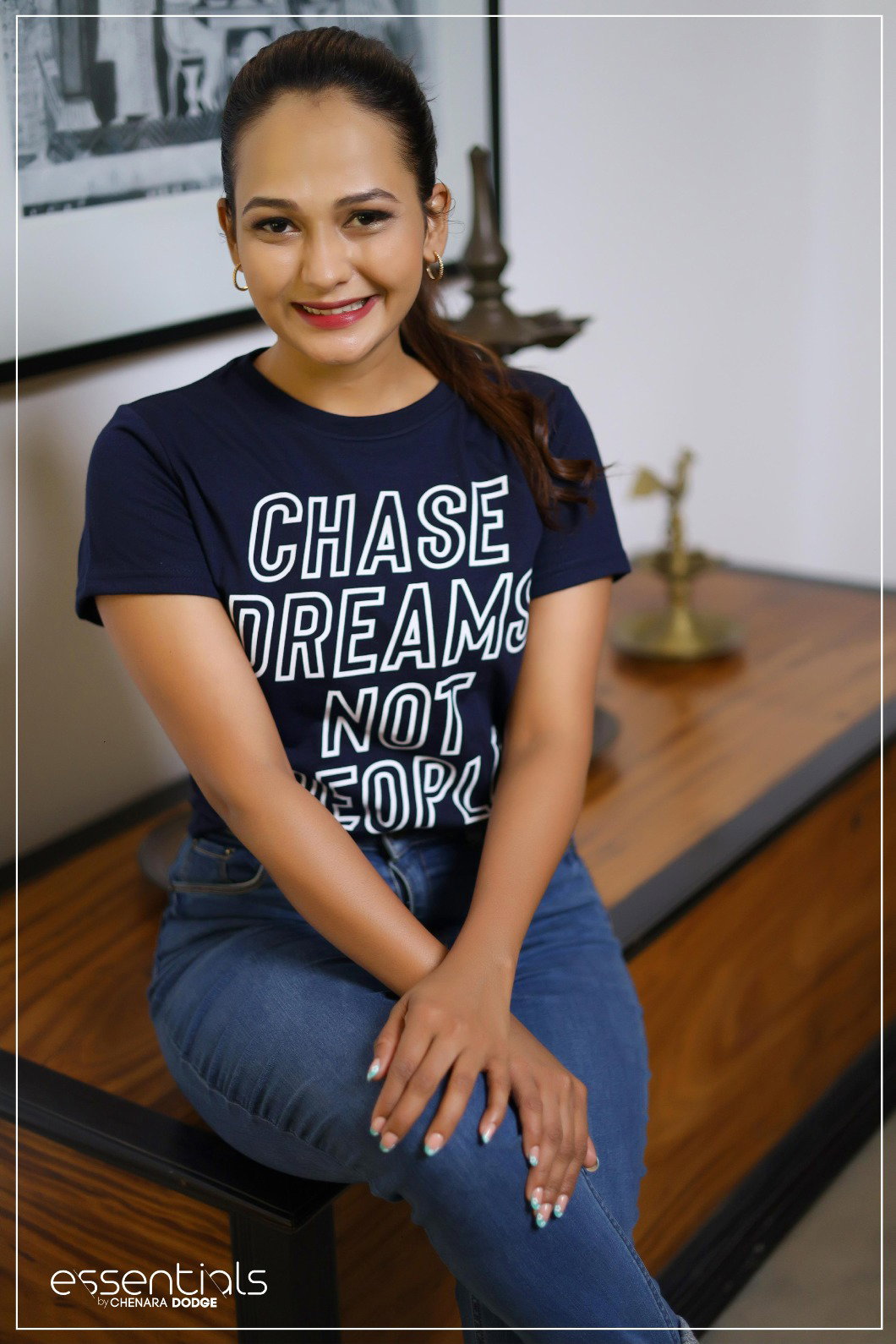 LUCY PRINTED CREW-NECK T-SHIRT-UK8