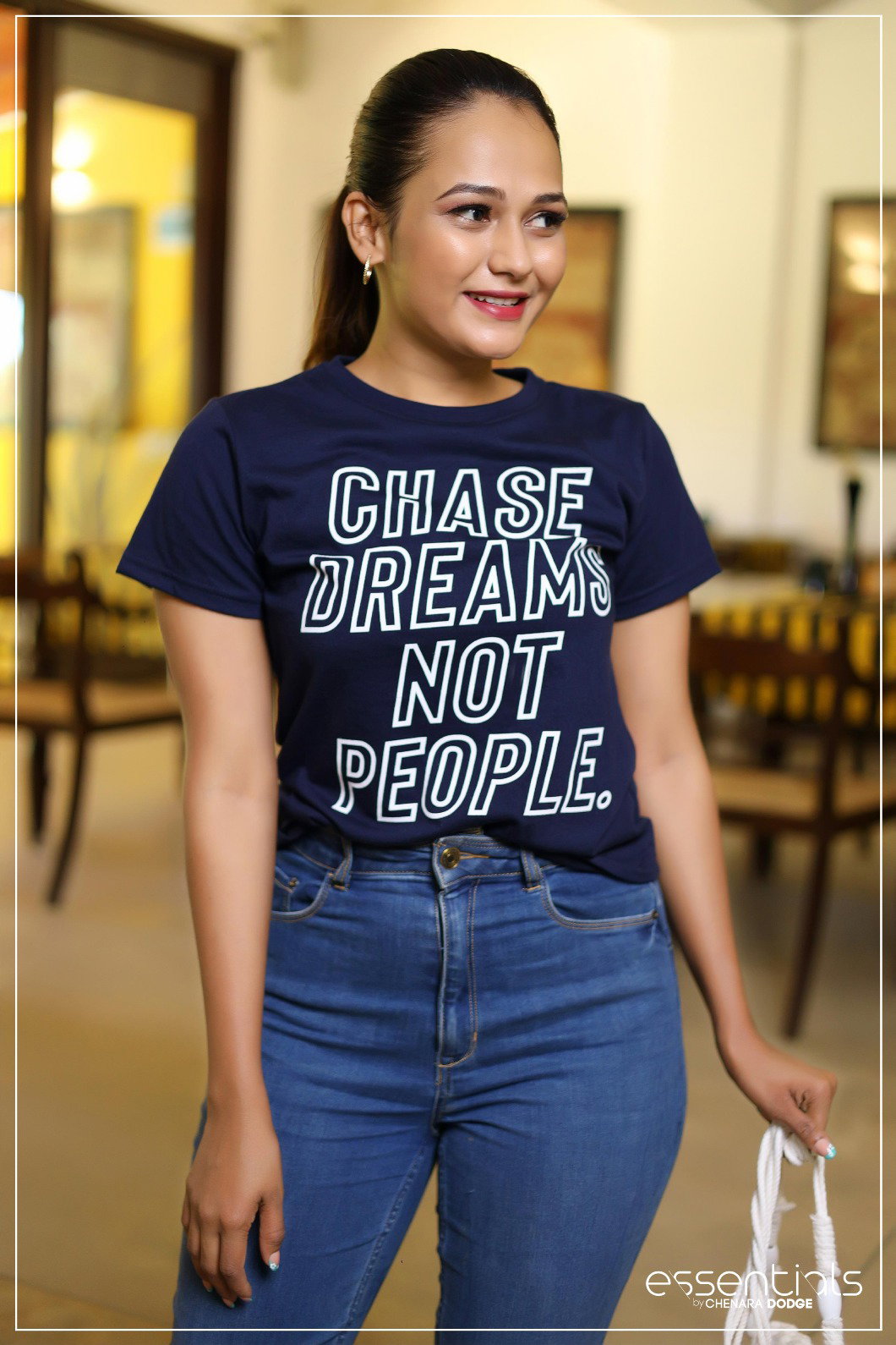LUCY PRINTED CREW-NECK T-SHIRT-UK8
