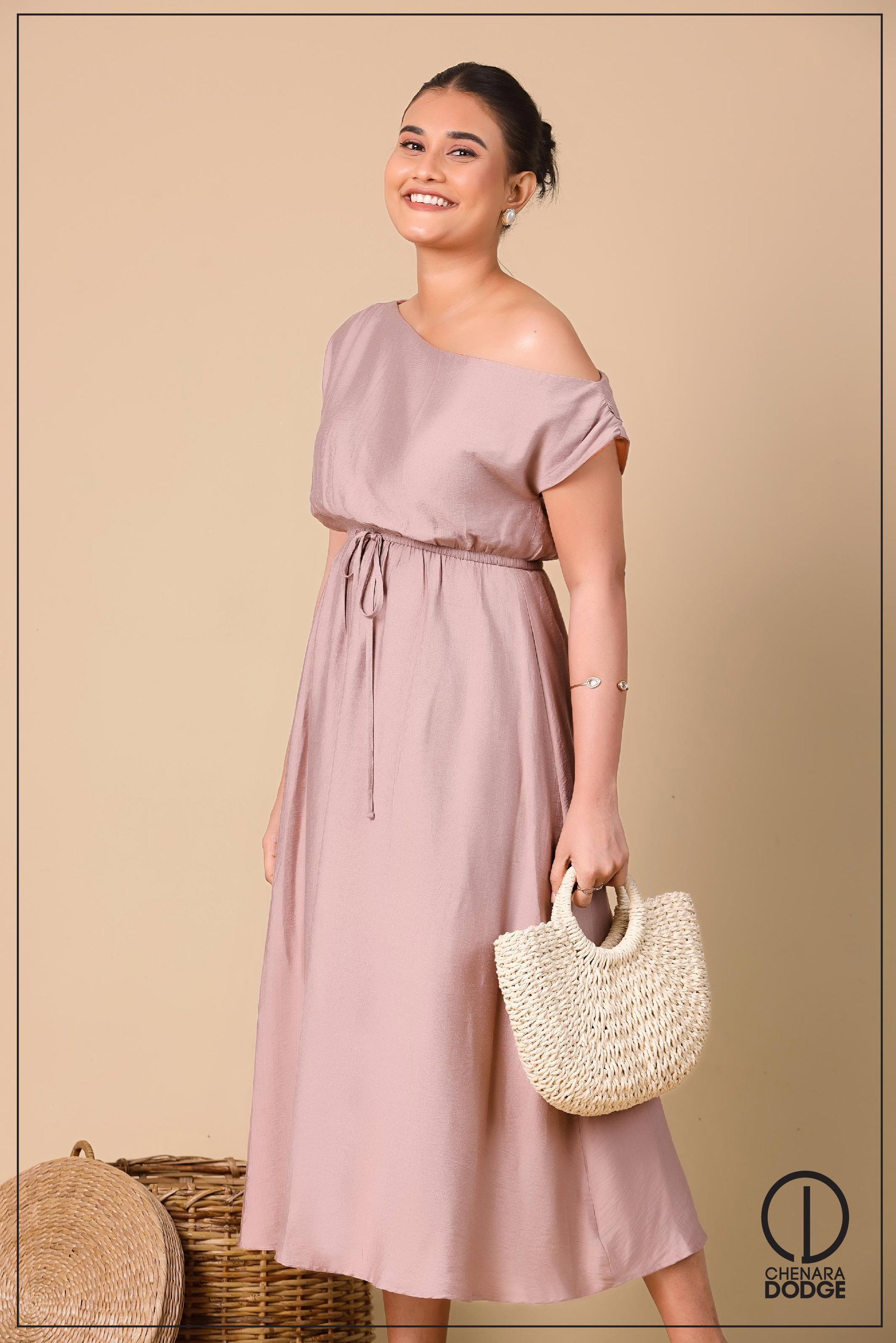 AISLA DROP SHOULDER MIDI DRESS