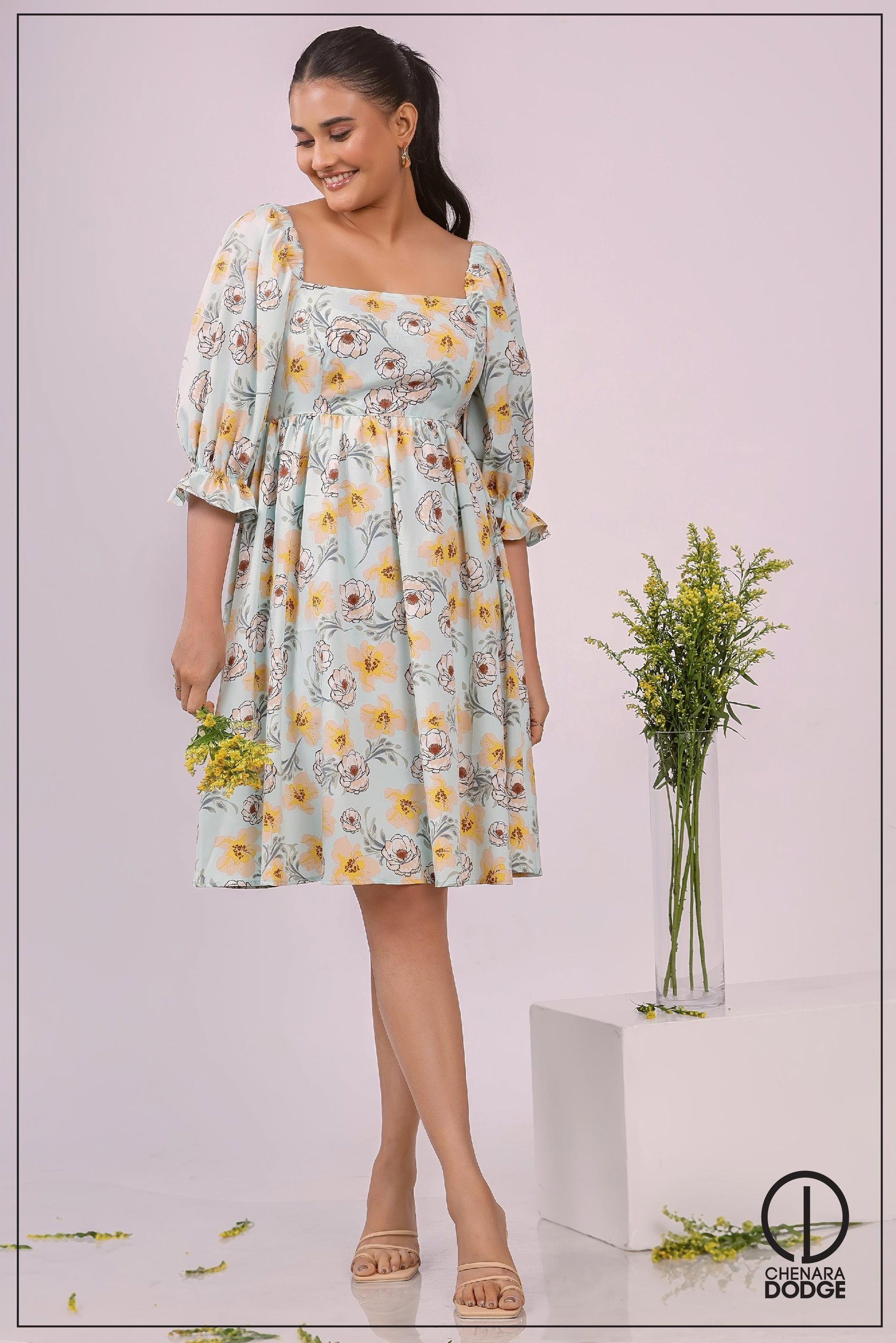 ALEEN SQUARE NECK MINI DRESS