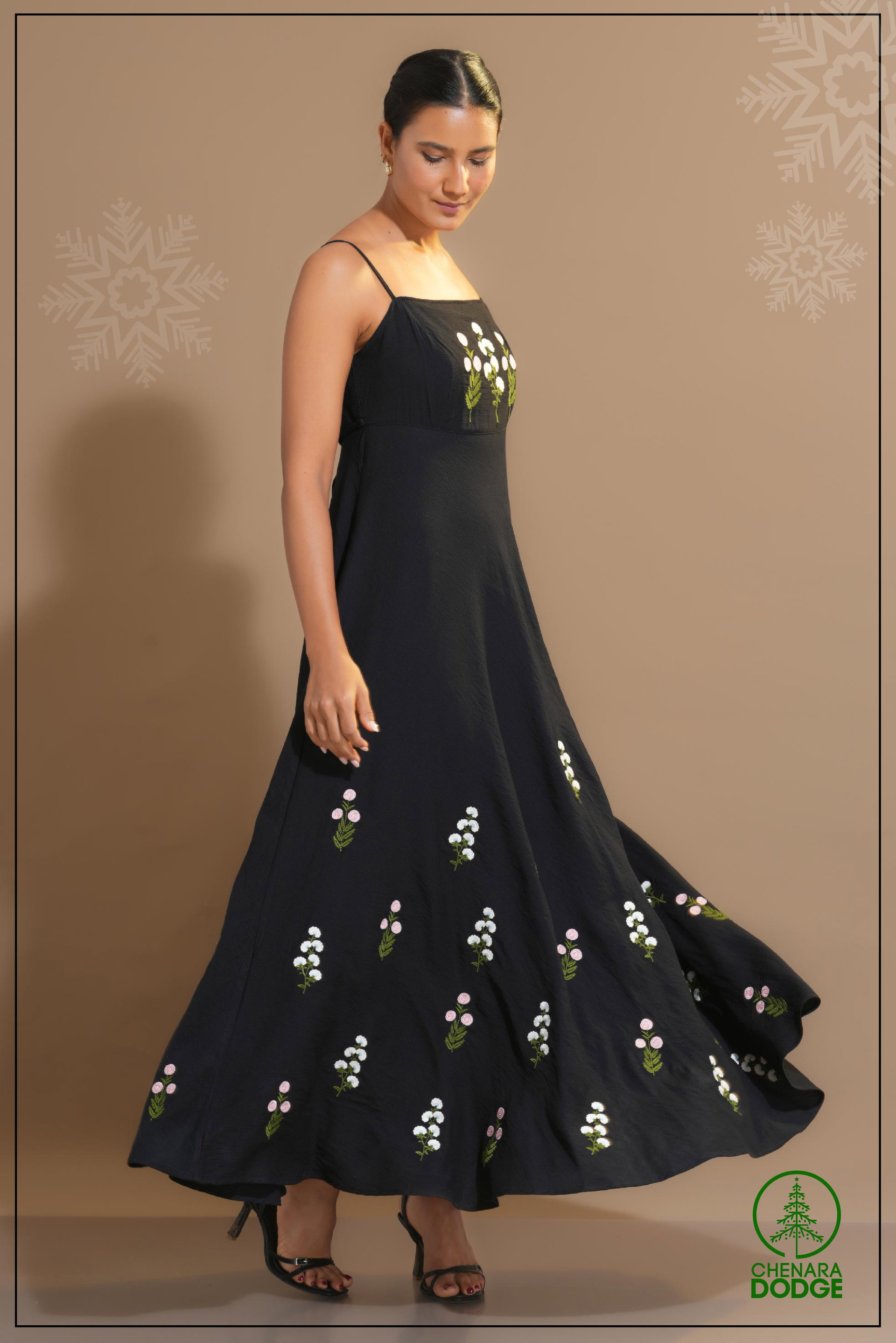 ALLISON EMBROIDERED MAXI DRESS