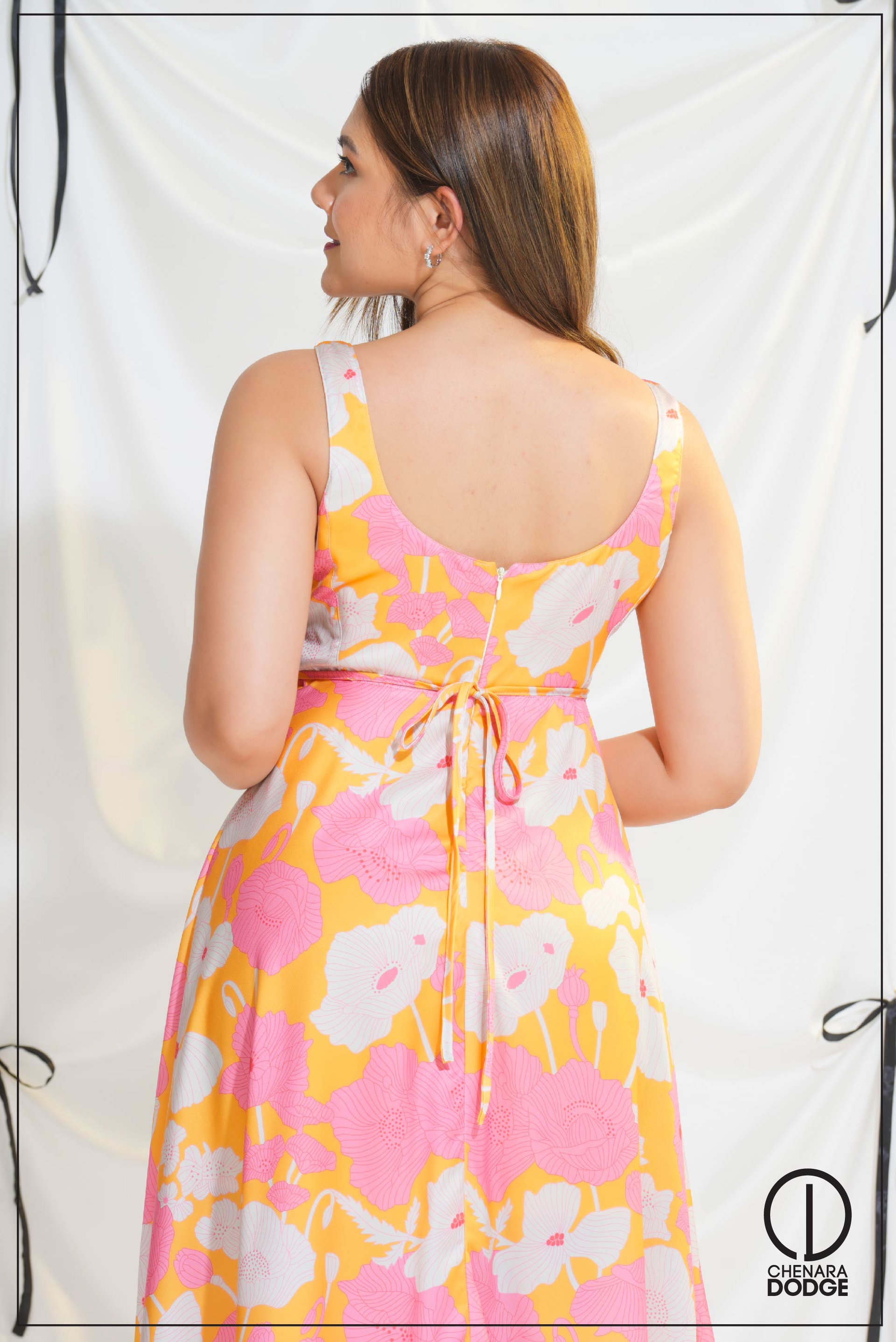 CAPRI SQUARE NECK MIDI DRESS