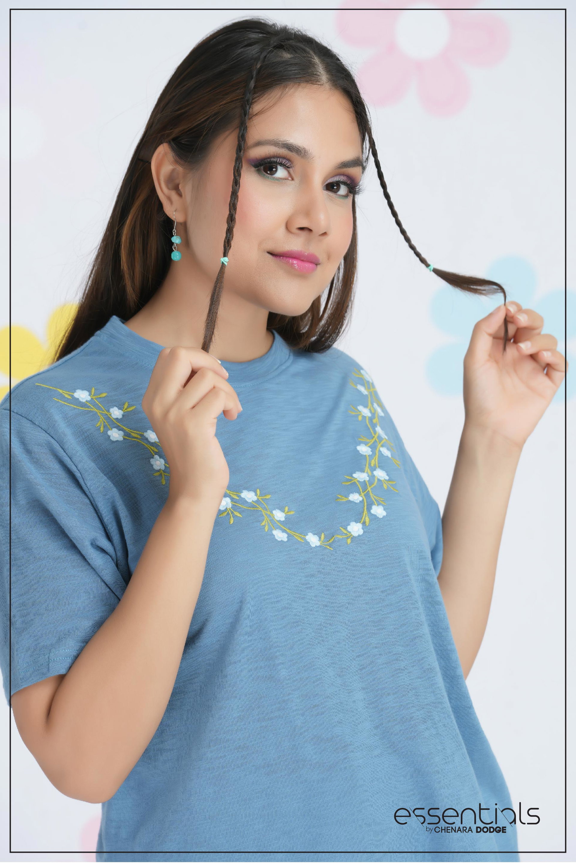 CHLOE EMBROIDERED T SHIRT