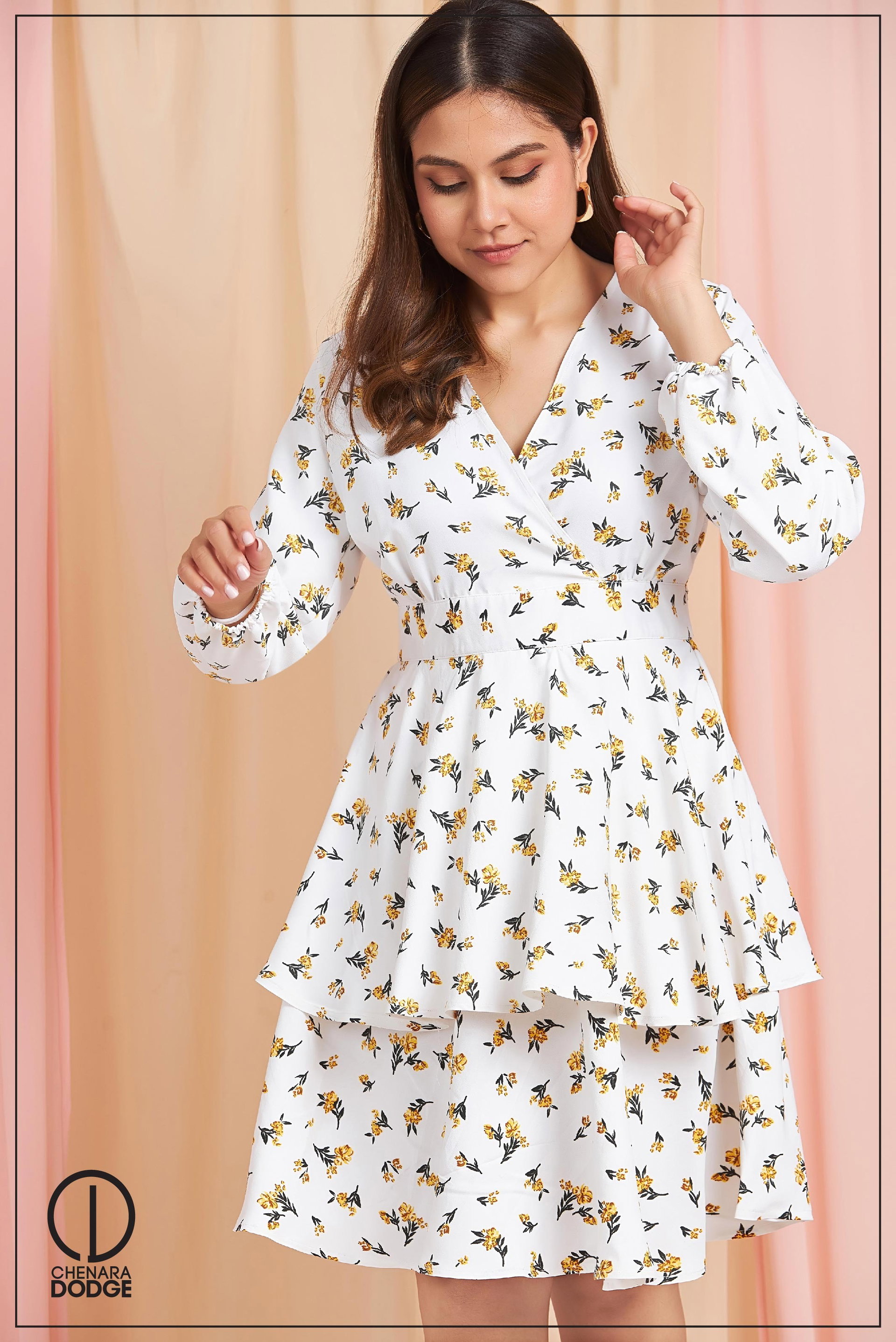 DAISY V-NECK MINI DRESS