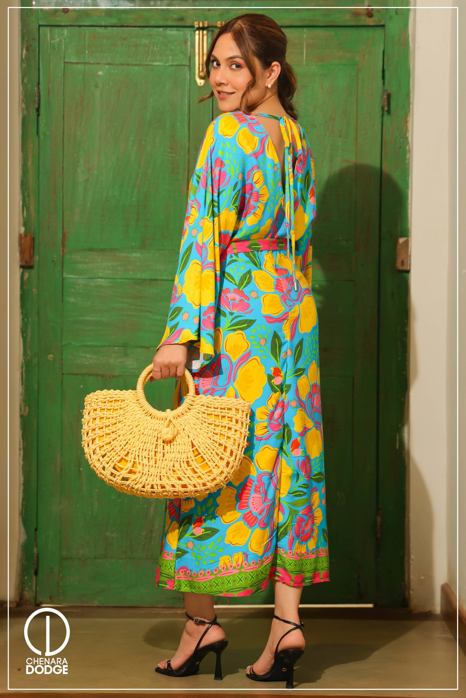 ELLIE V NECK MAXI DRESS
