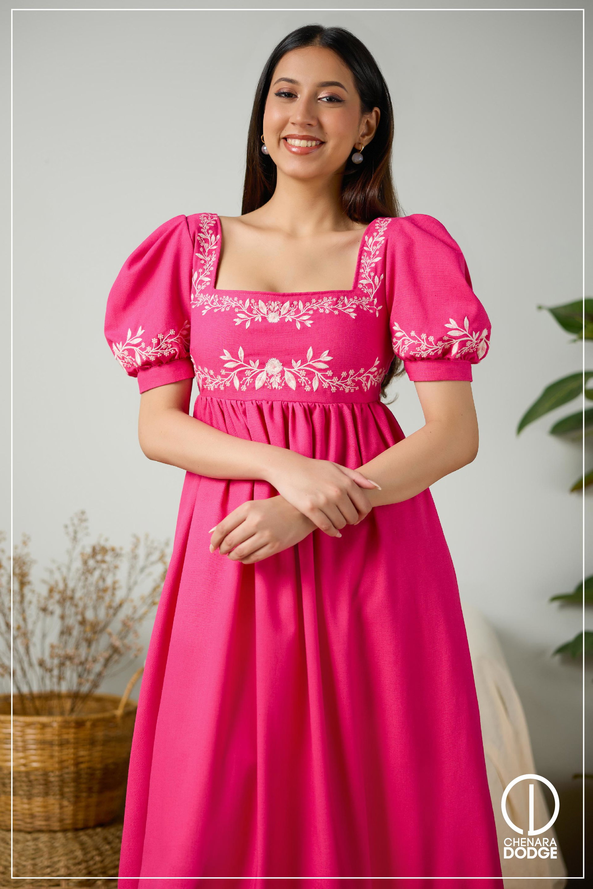 ELORA EMBROIDERED MIDI DRESS