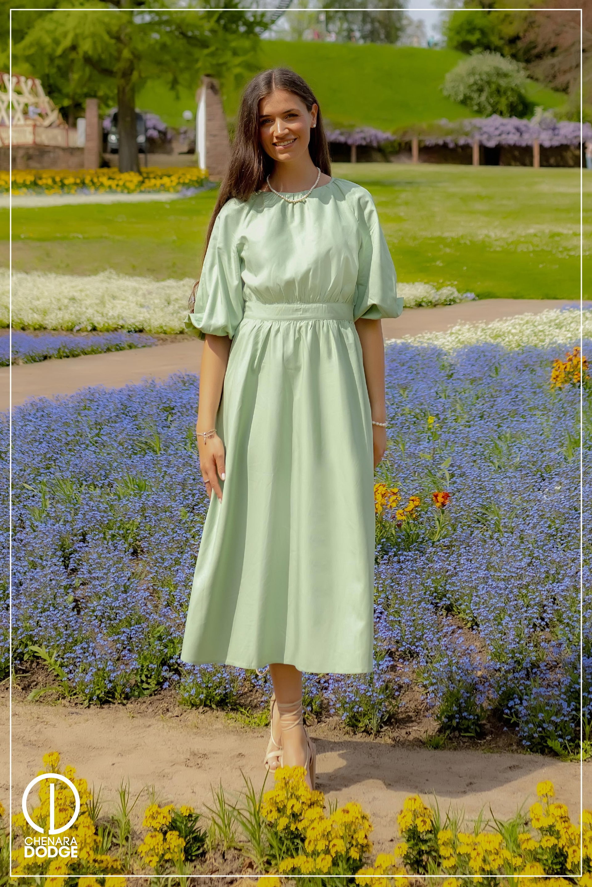 EMILY PUFF SLEEVE MIDI DRESS