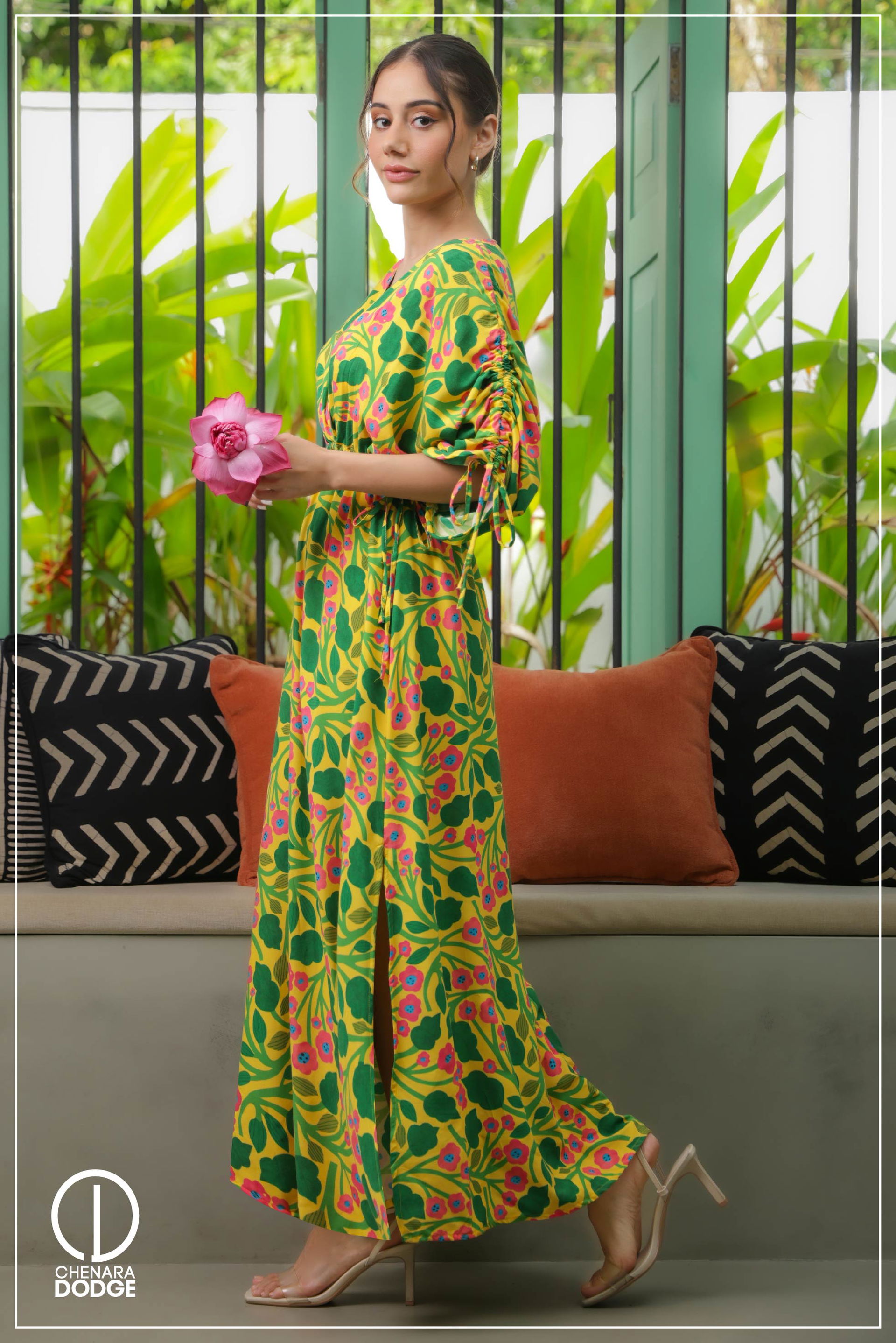 Light Yellow-