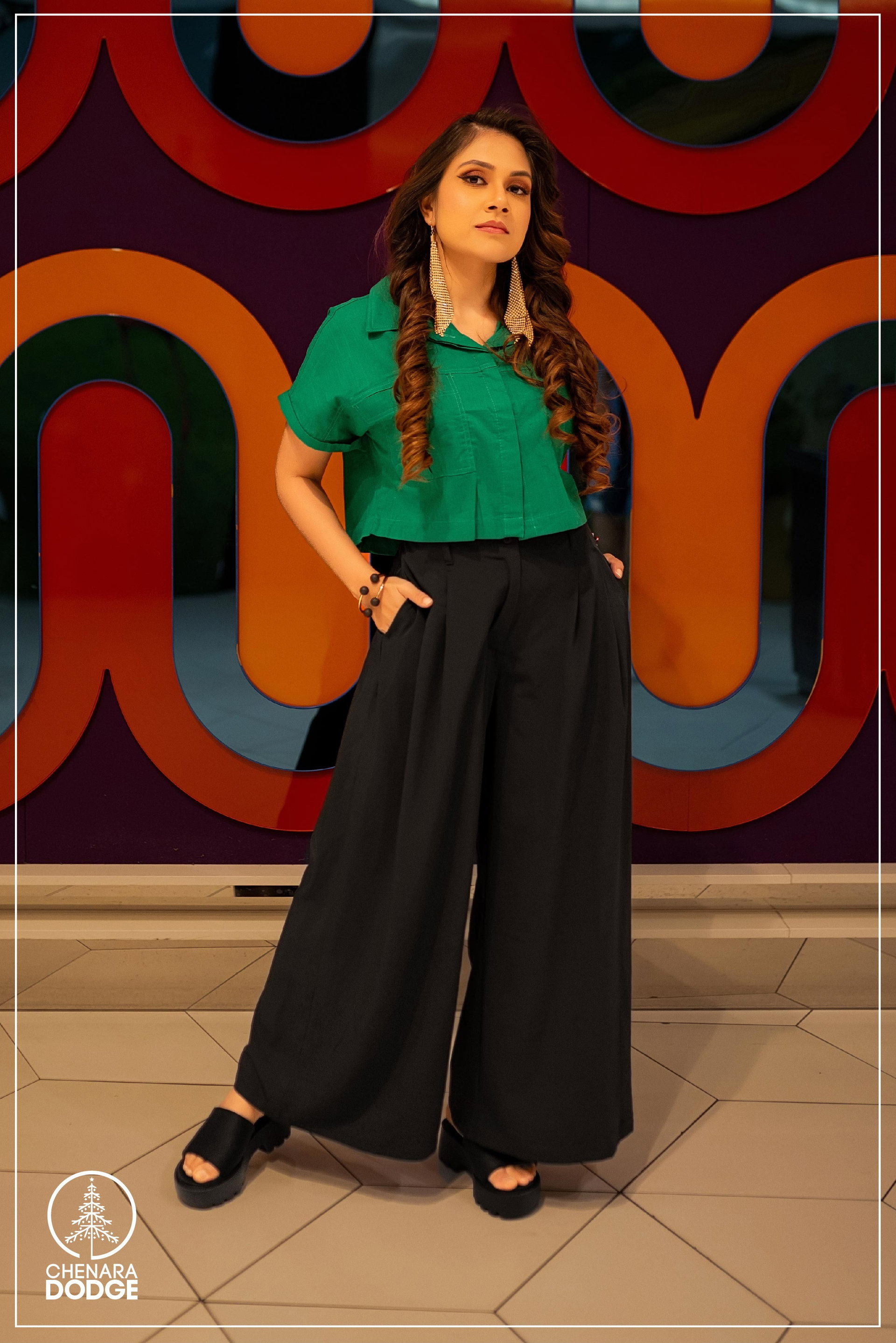 FIONA POCKET DETAIL TOP