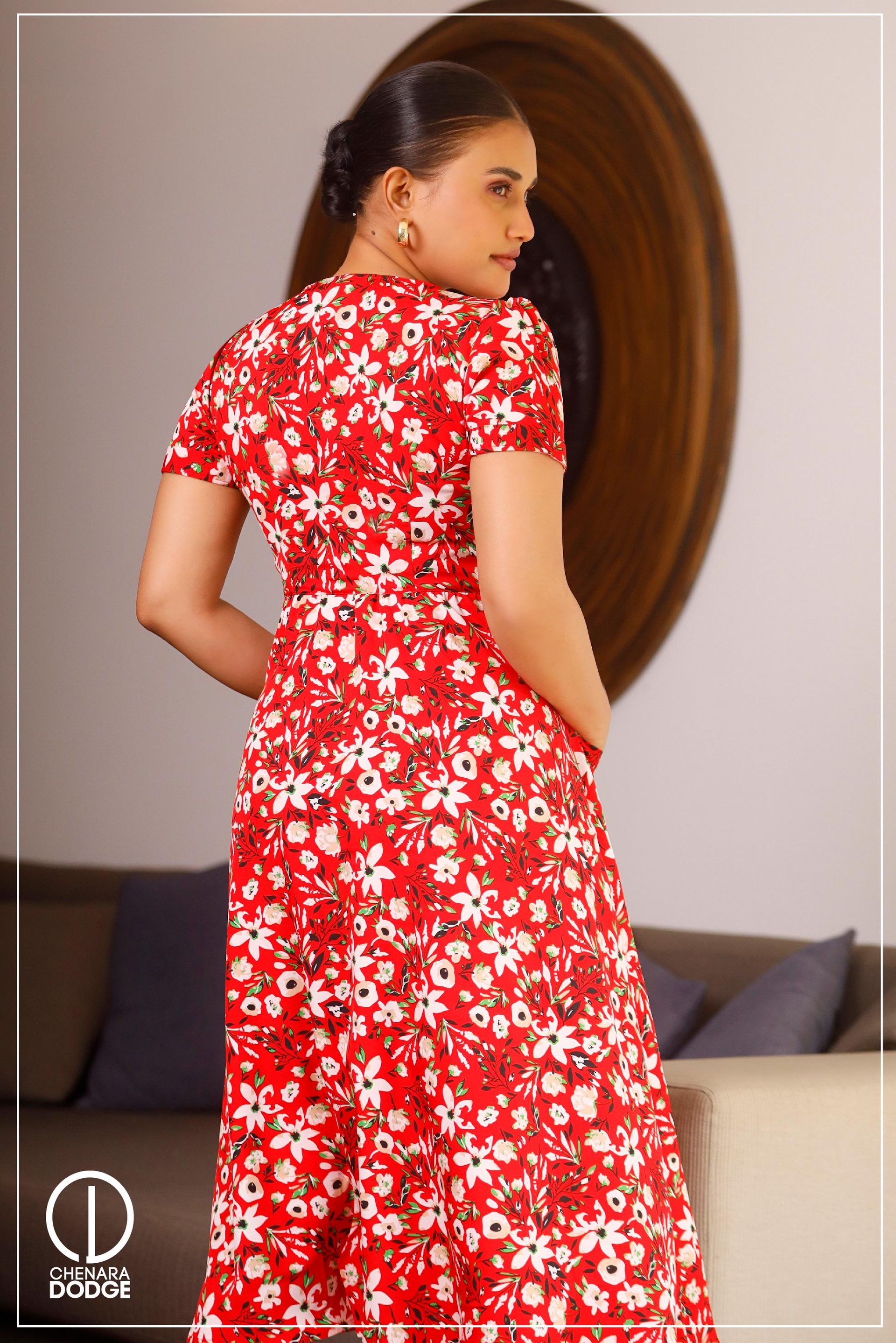 JISOO POCKET DETAIL MIDI DRESS