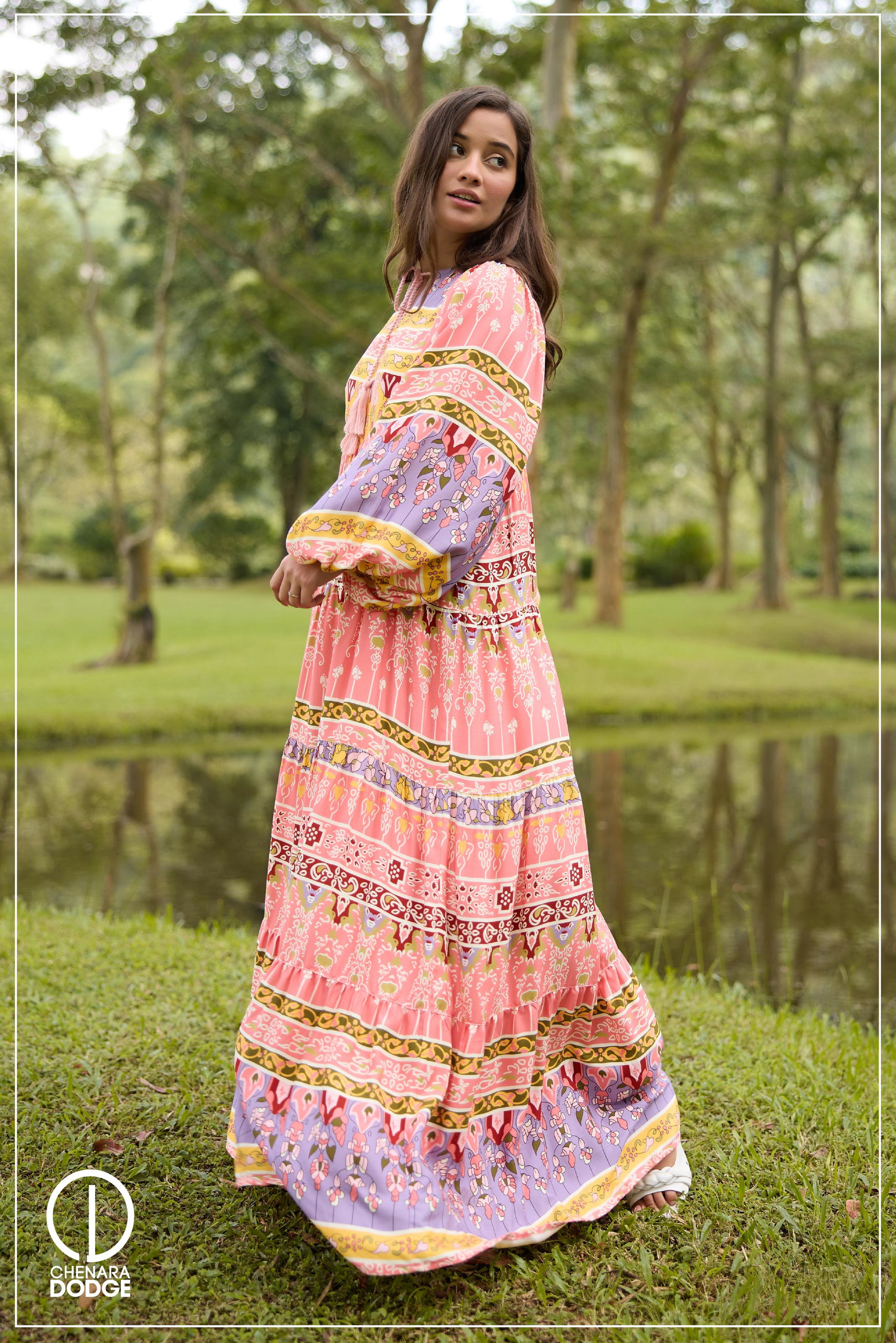 KAIRI TUSSLE DETAILED MAXI DRESS