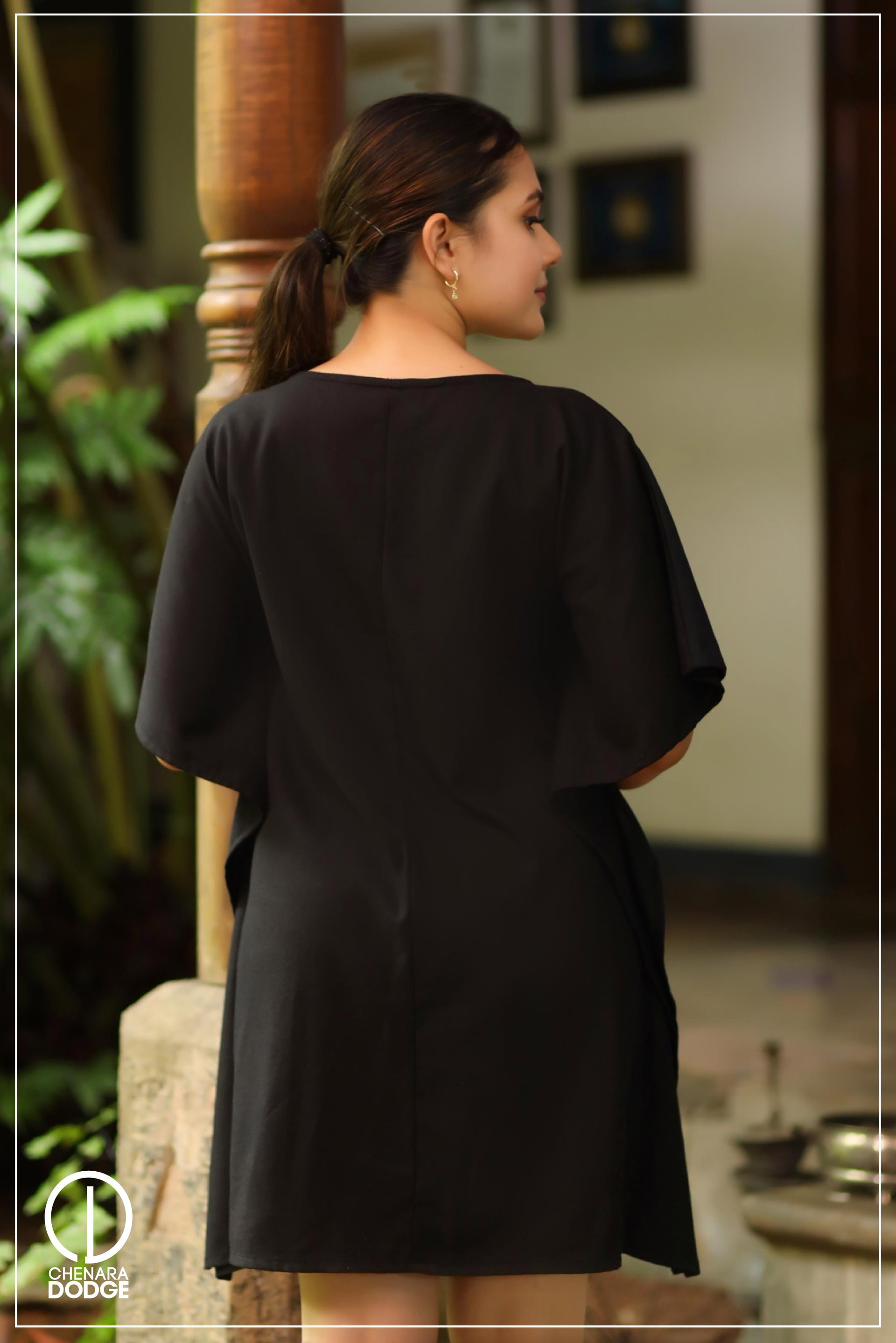 LAINE EMBROIDERED KAFTAN