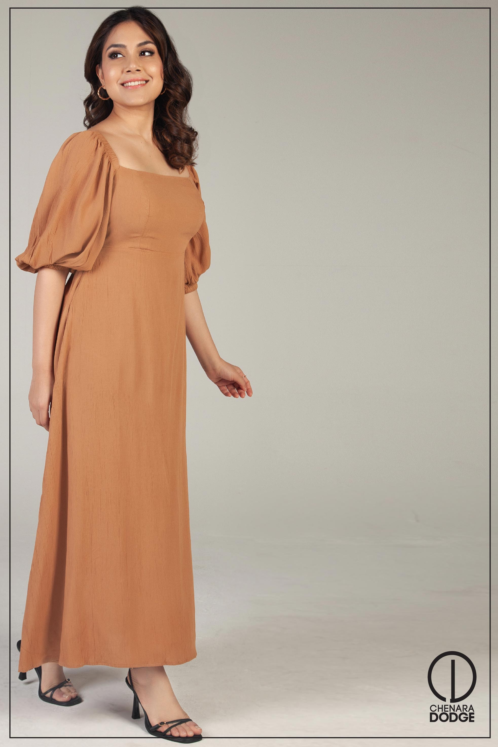 LAURA PUFF SLEEVE MAXI DRESS