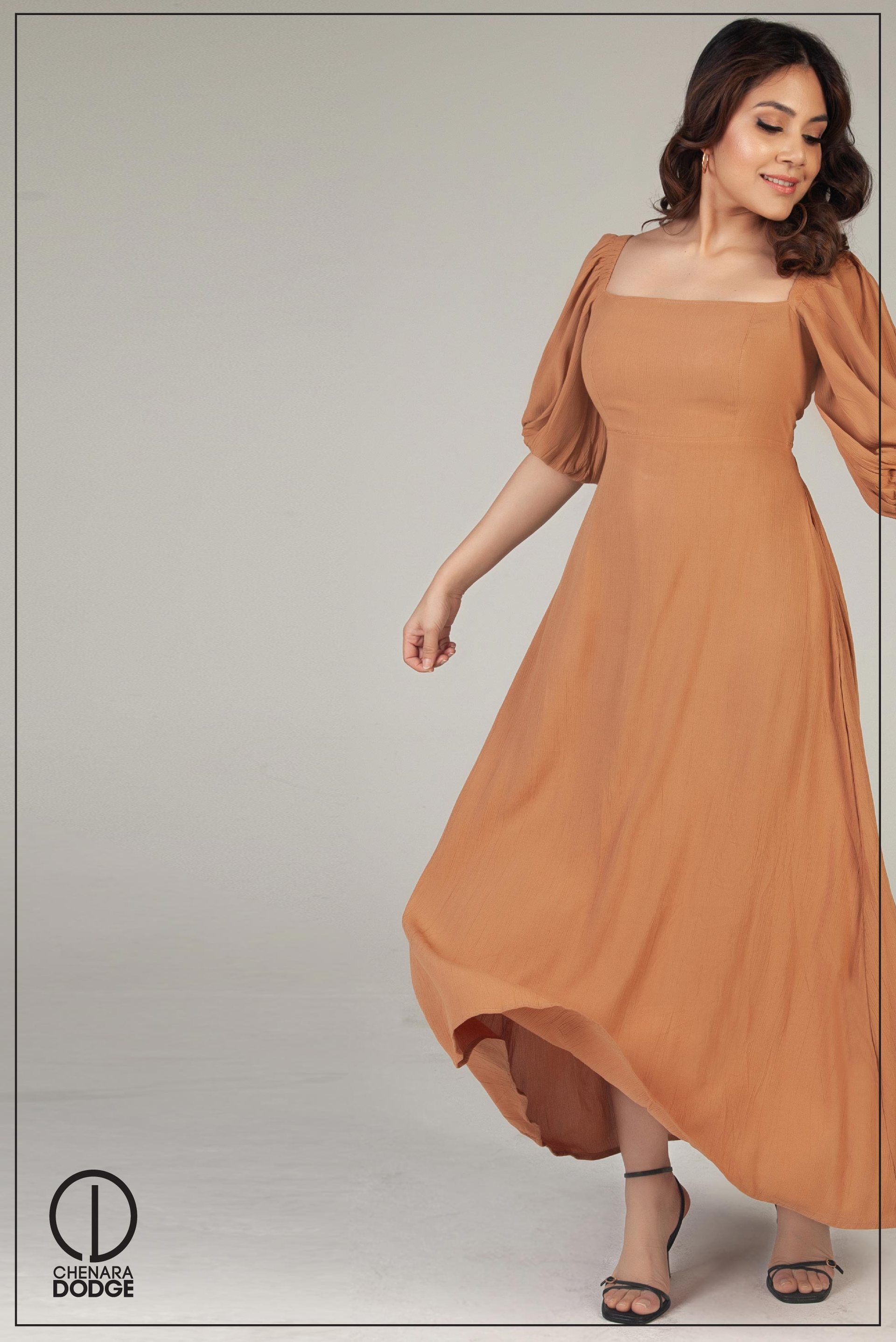LAURA PUFF SLEEVE MAXI DRESS