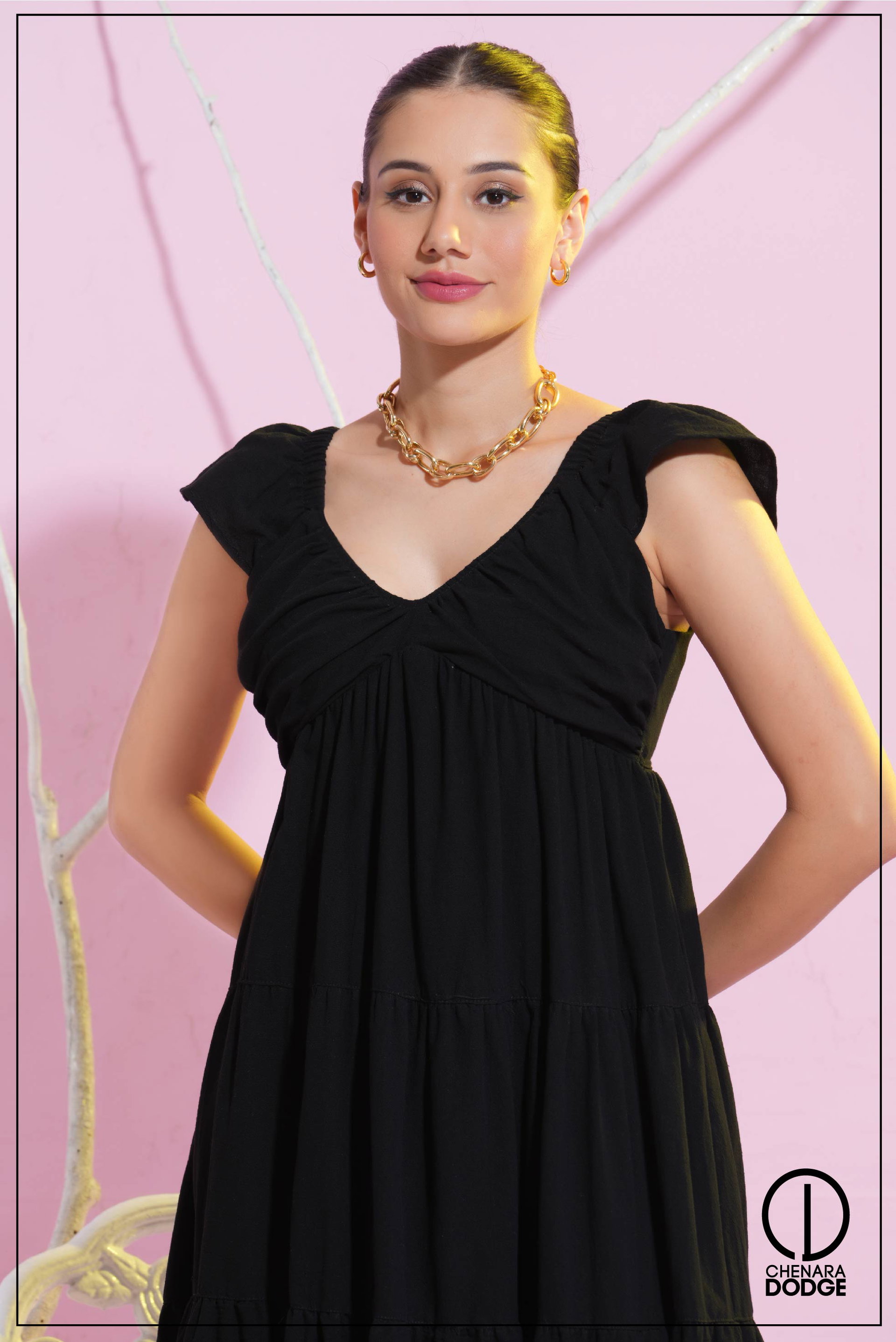 LAYA  V-NECK MAXI DRESS