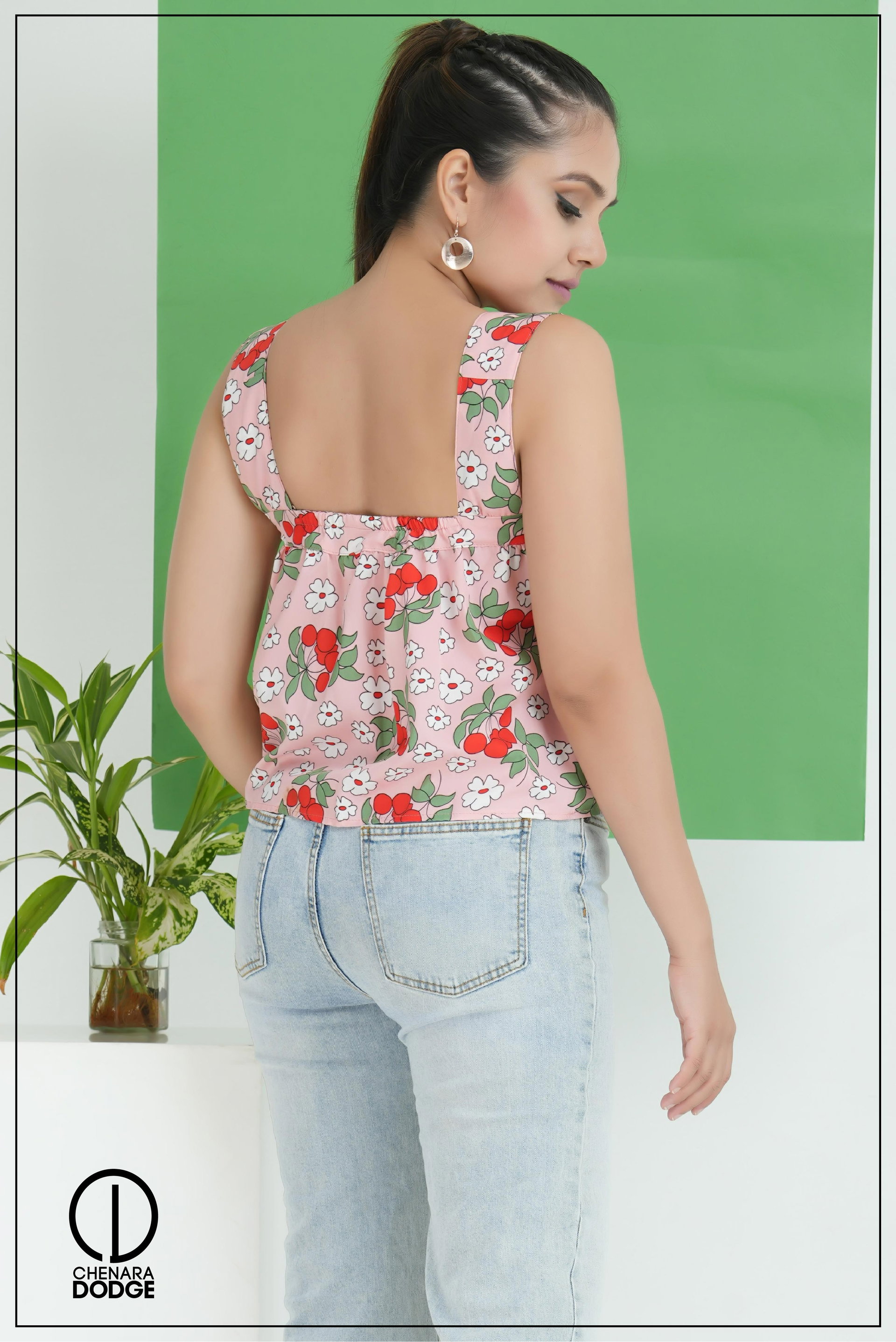LAYLA STRAP TOP