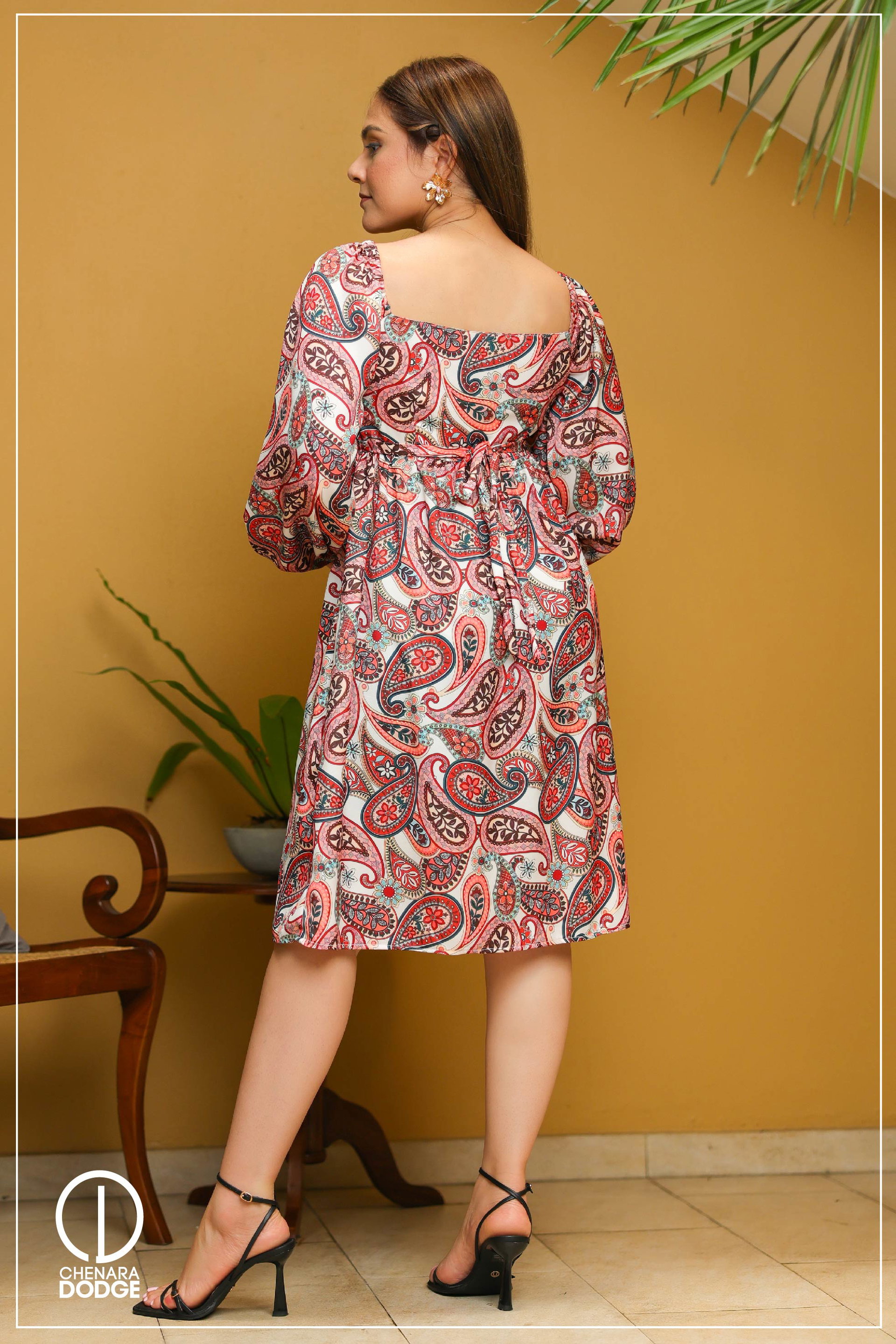 LEIA PUFF SLEEVE MIDI DRESS