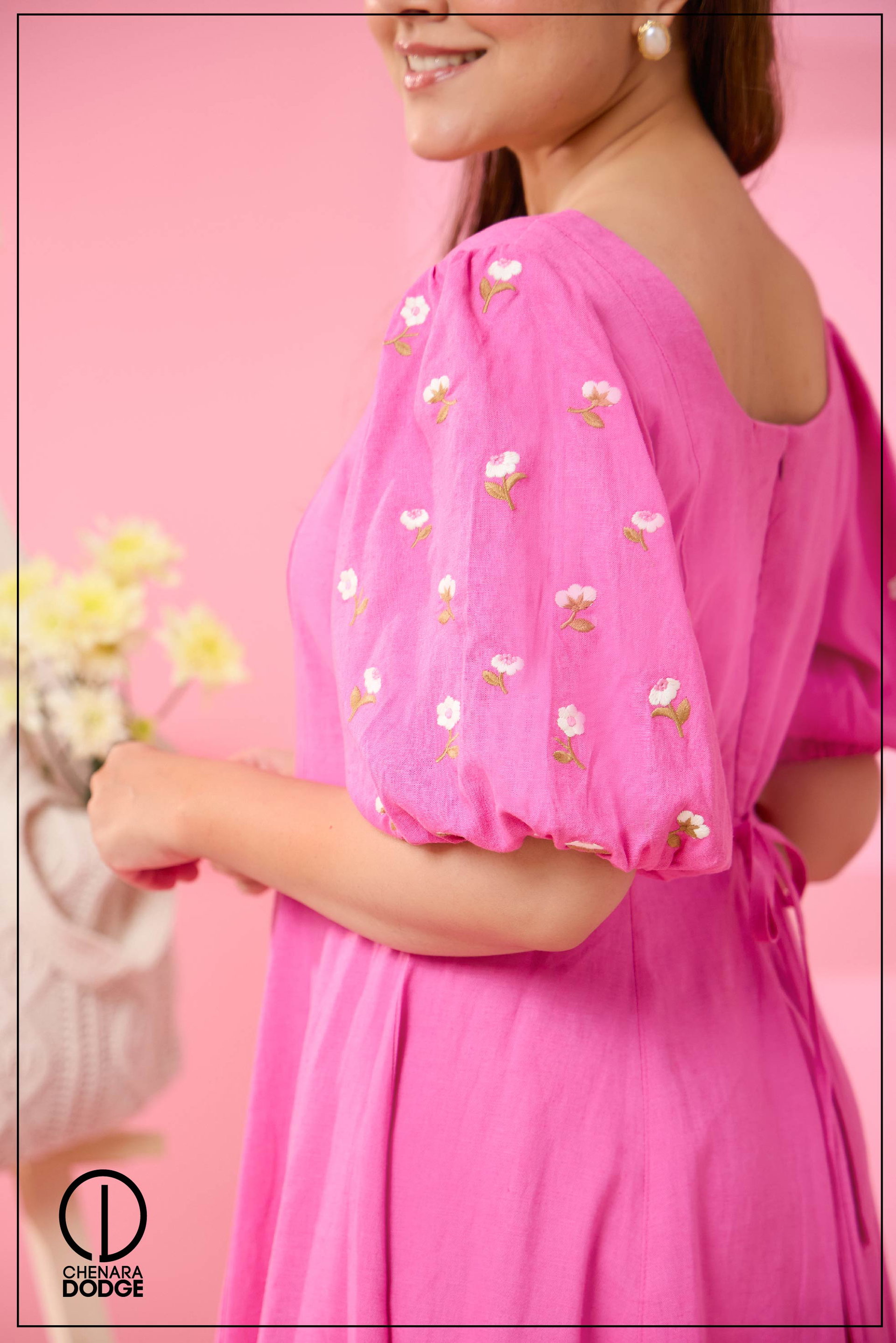 LISA ROUND NECK MIDI DRESS