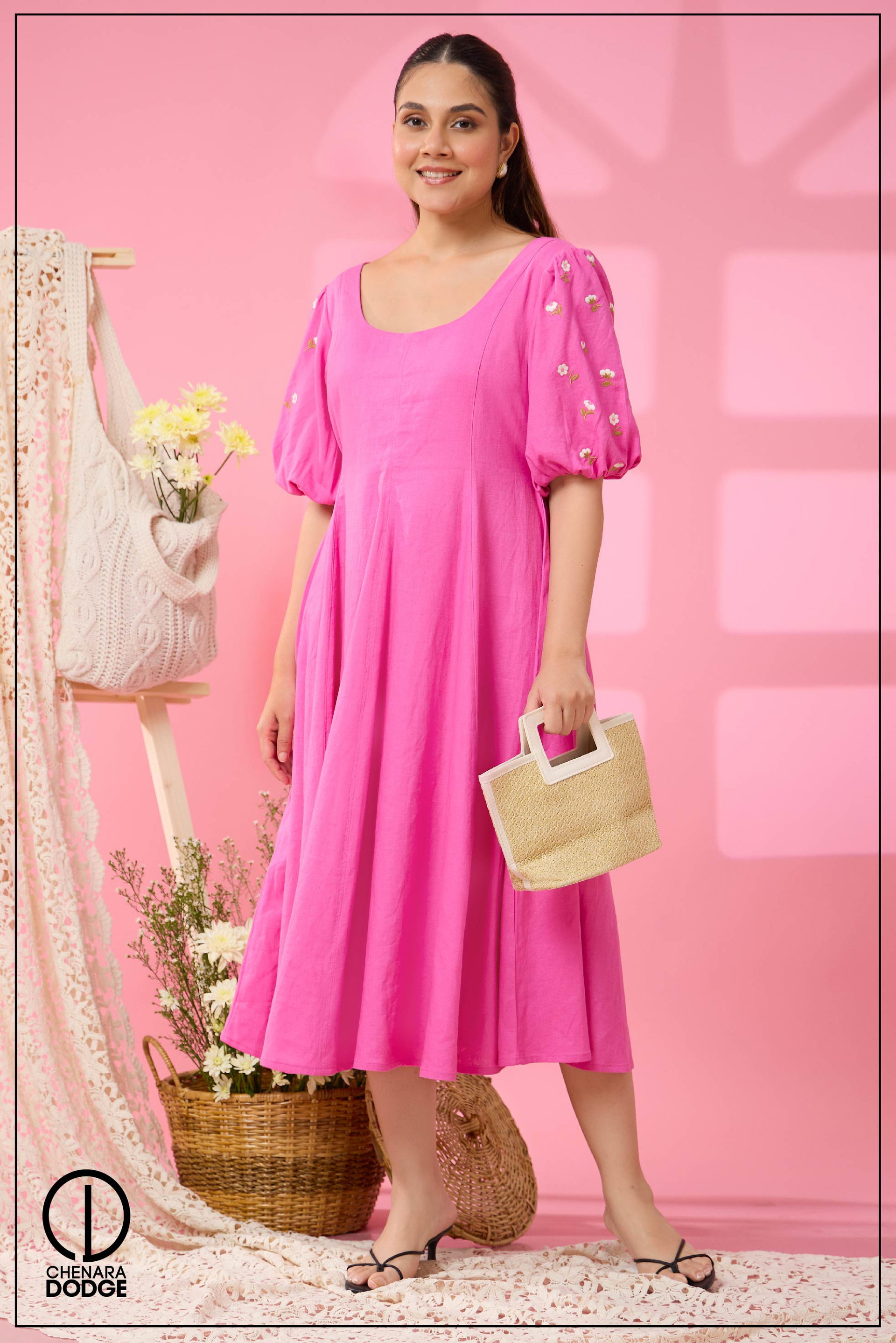 LISA ROUND NECK MIDI DRESS