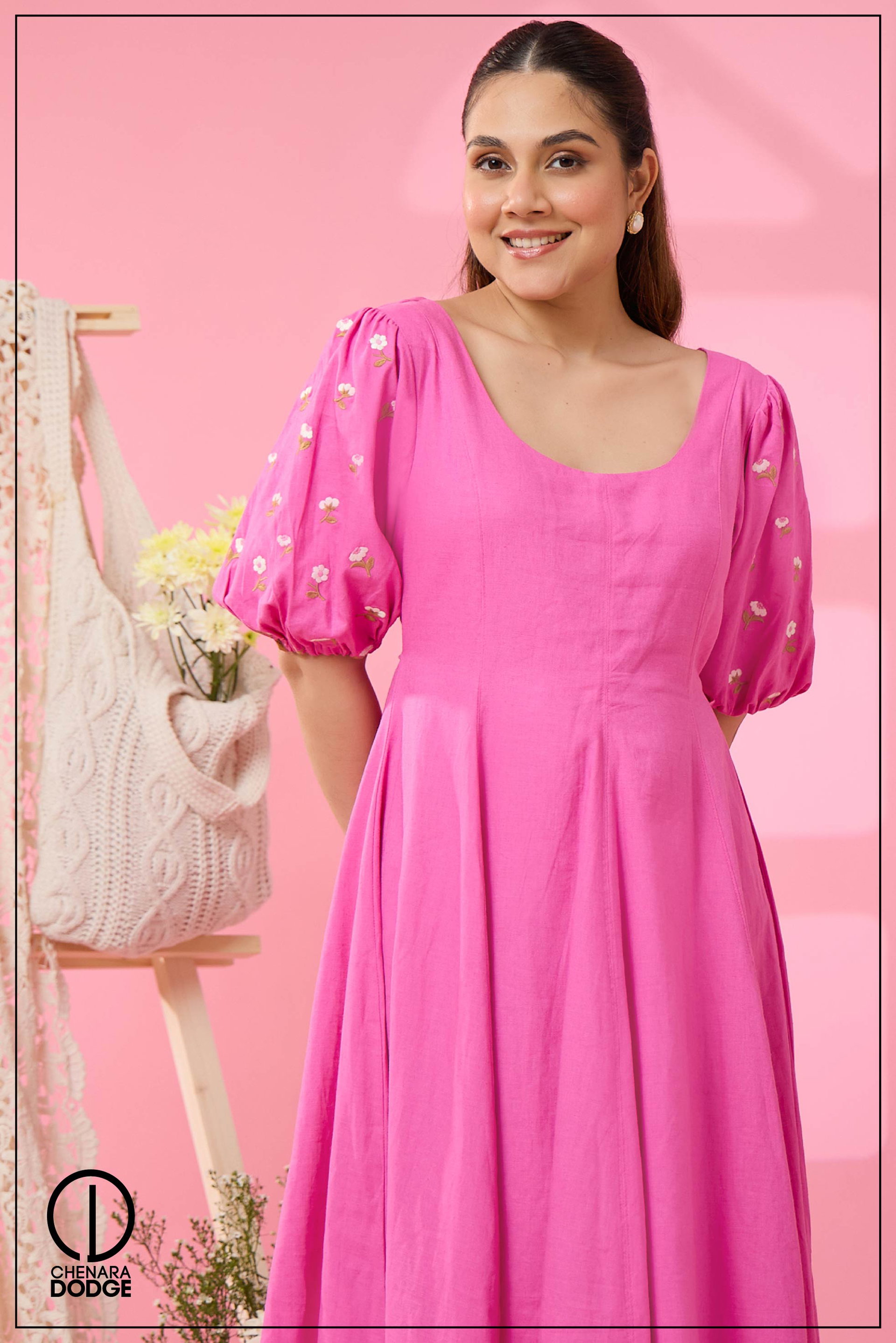LISA ROUND NECK MIDI DRESS