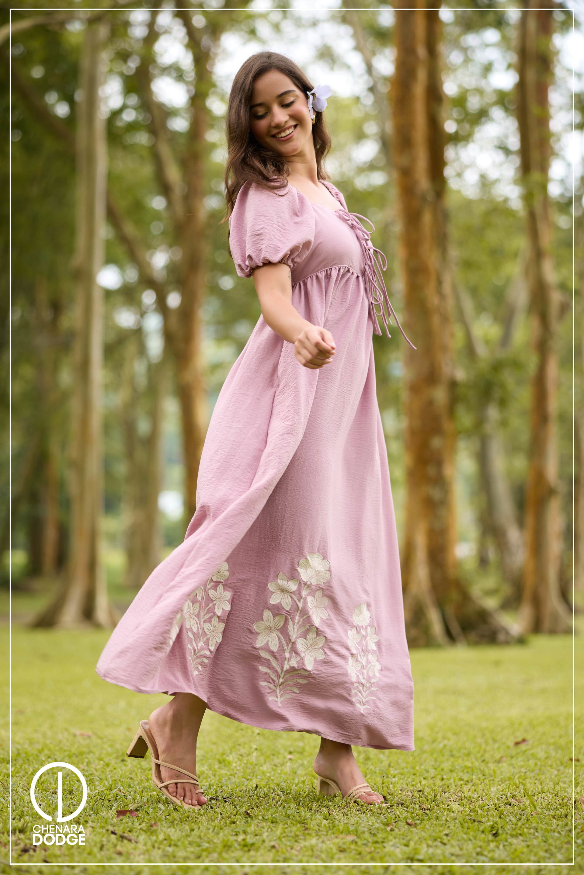 OLIVIA FRONT EMB TIE UP MAXI DRESSS