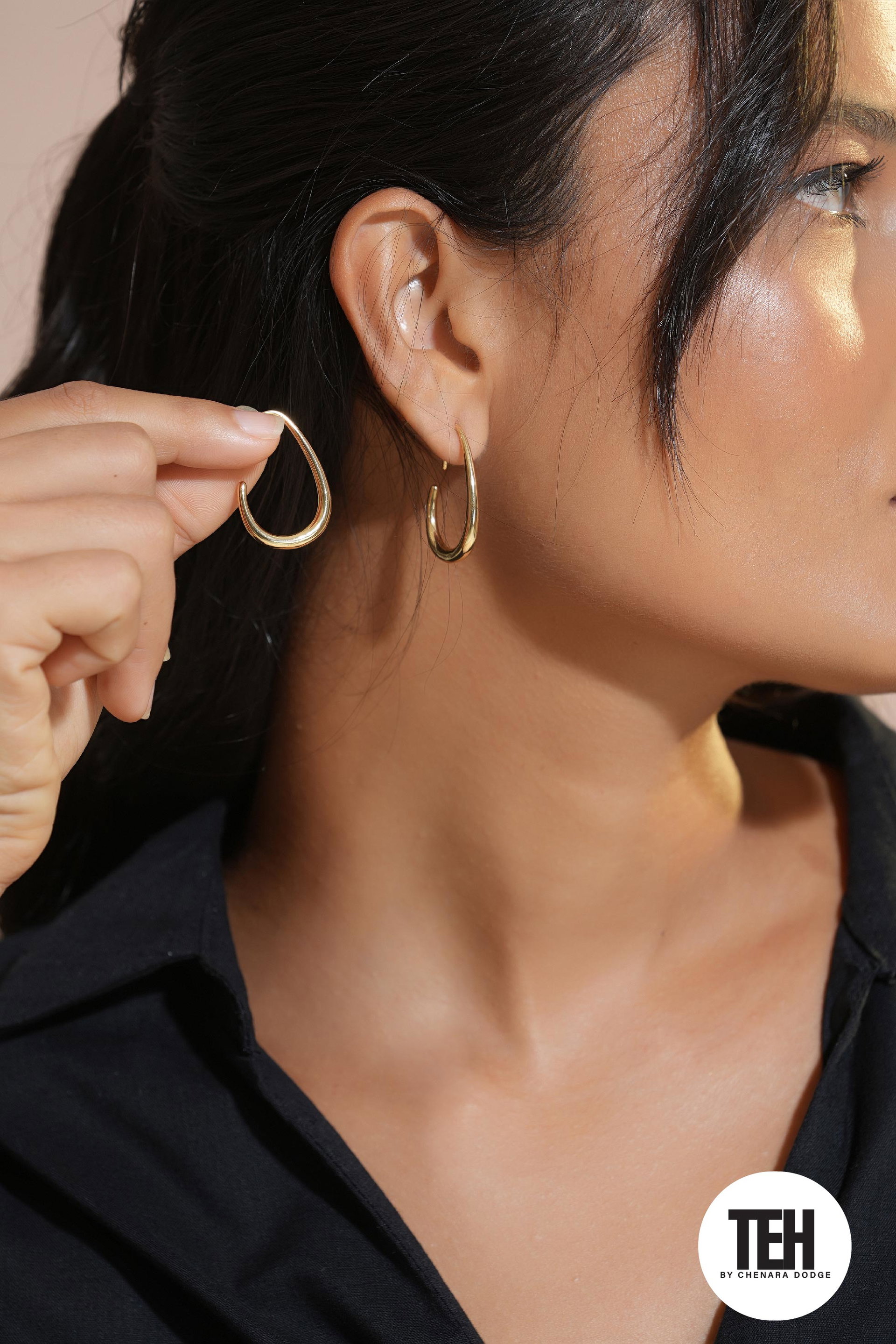 Oval Hoop Earrings
