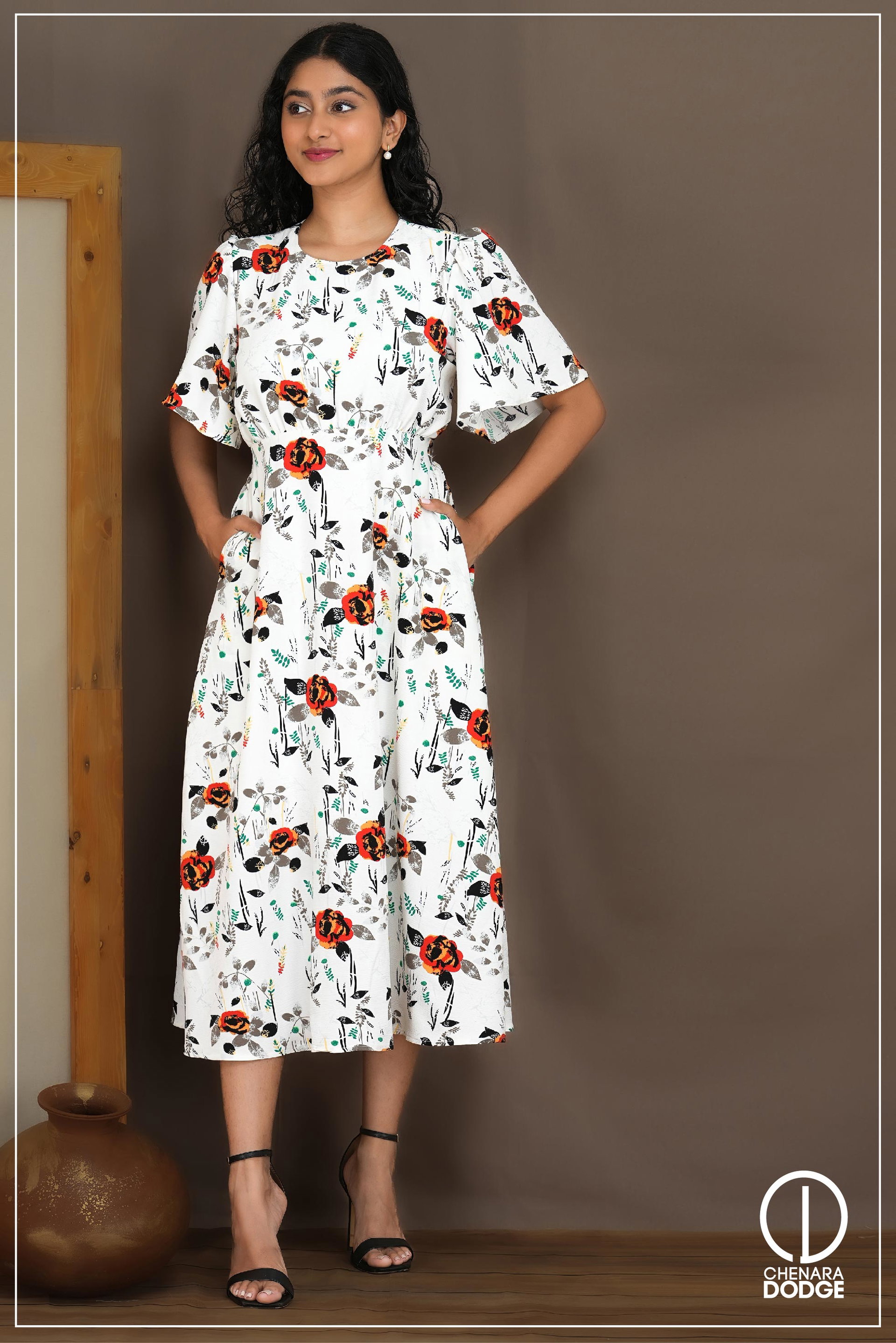 ROSE SMOCKED MIDI DRESS