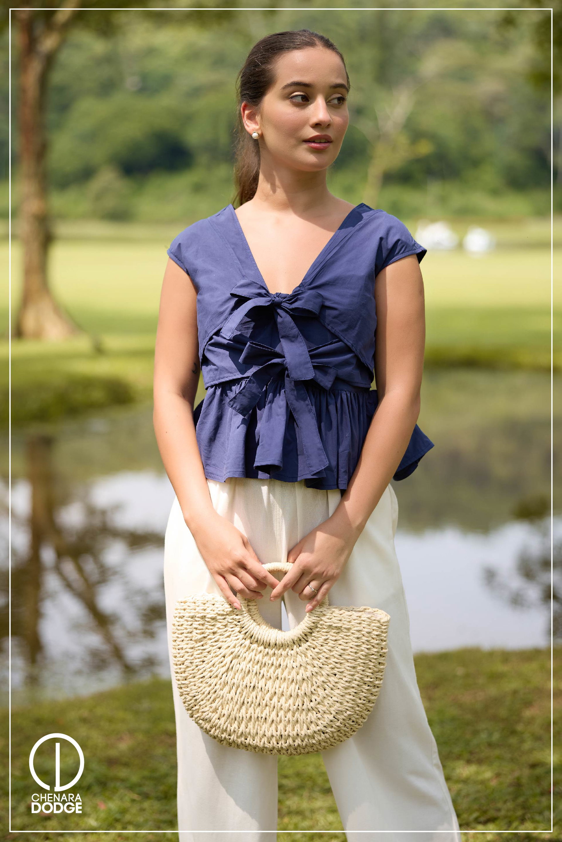 SARA BOW TIE UP TOP