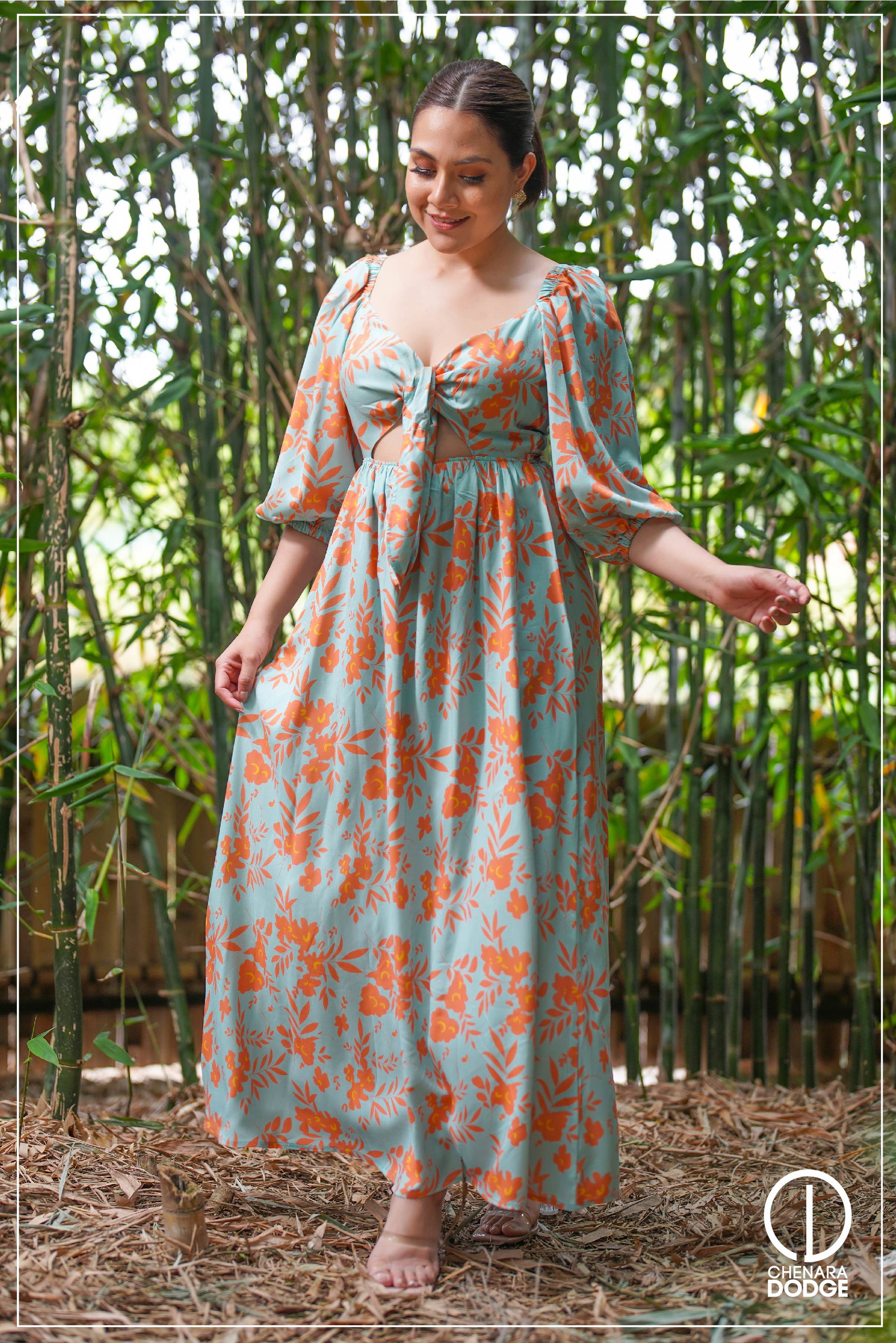 SREA FRONT TIE-UP MAXI DRESS