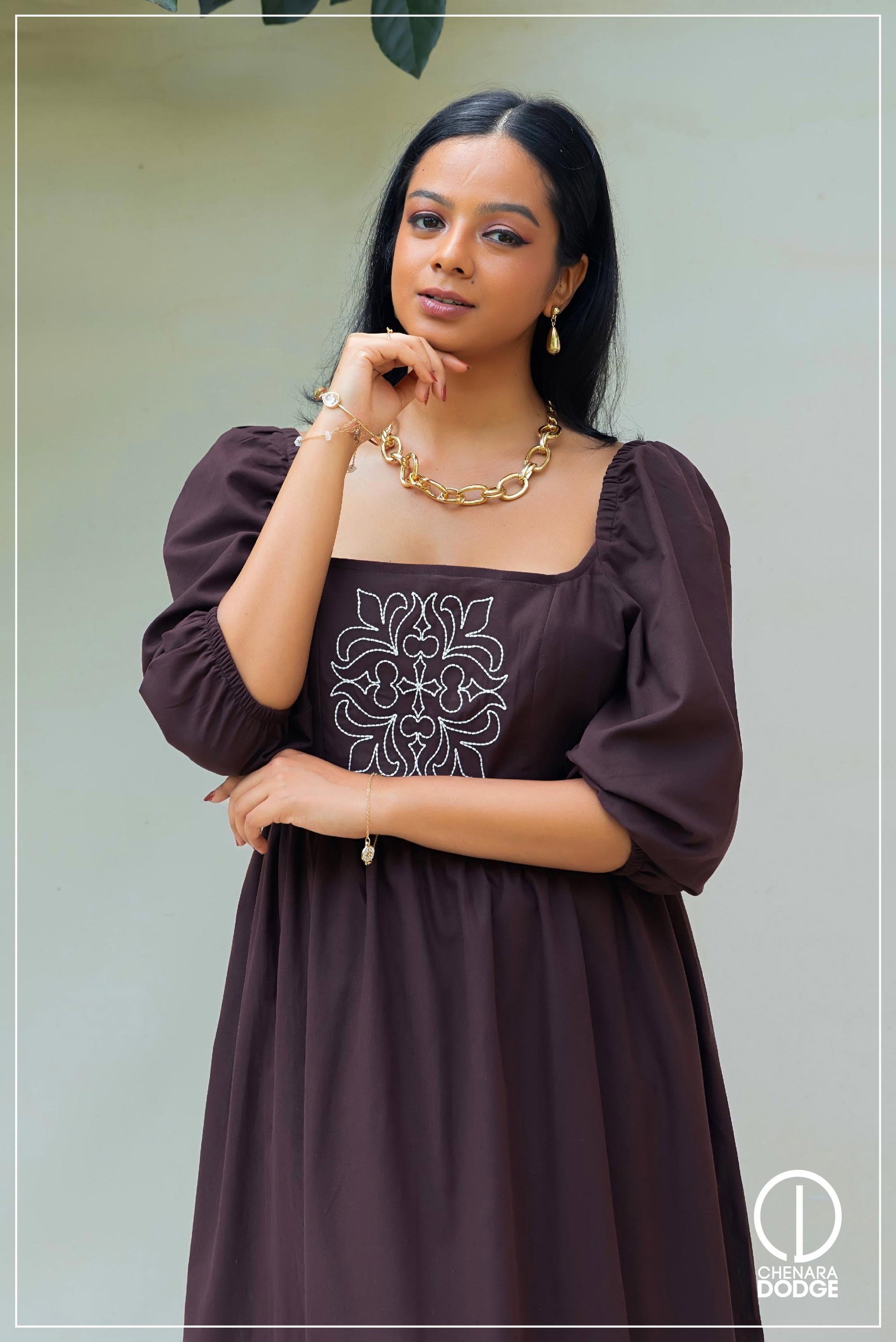 TIFFANY EMBROIDERED MIDI DRESS