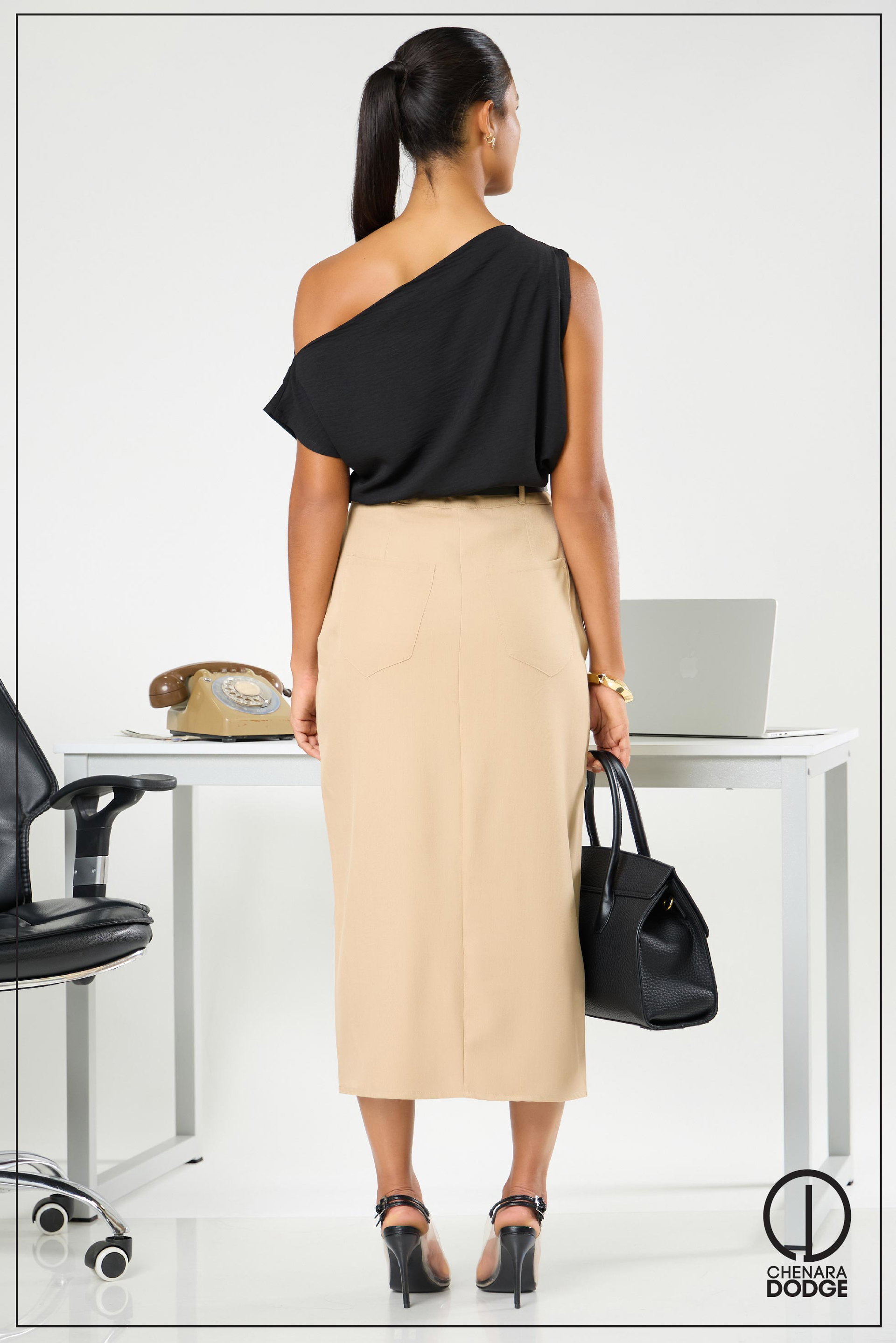 TILLY FRONT SLIT MIDI SKIRT