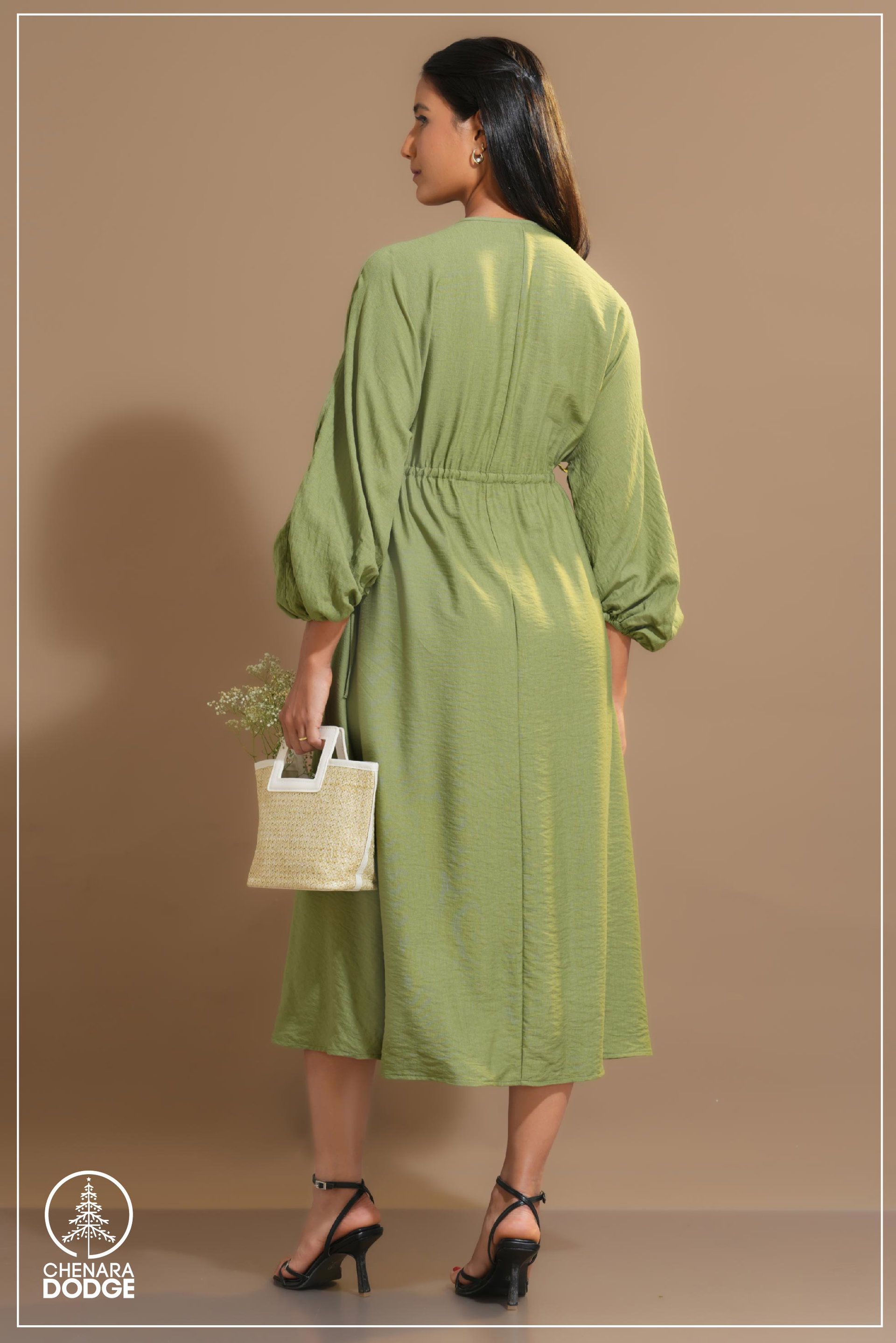 WILLA BISHOP SLEEVES MIDI DRESS