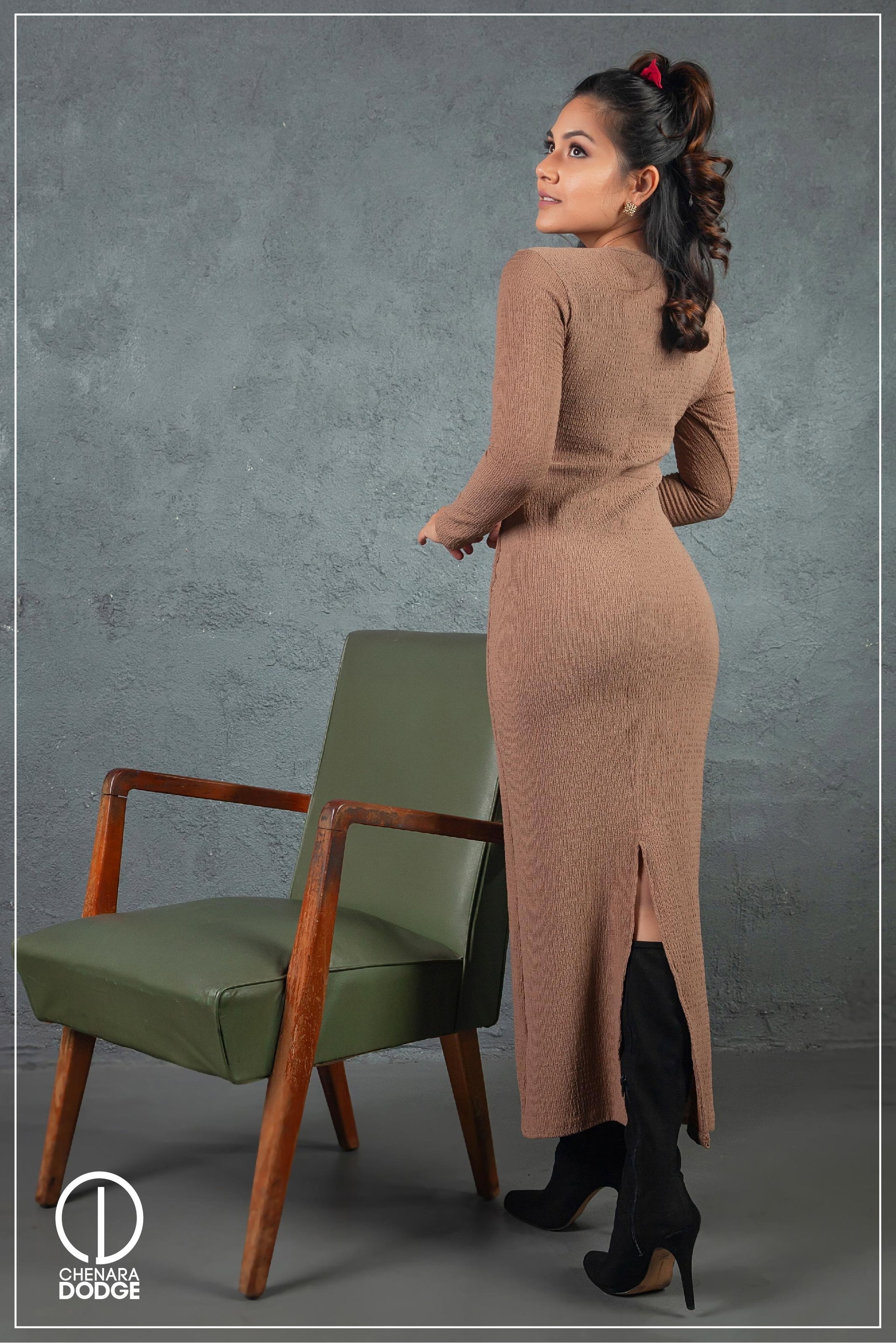 ZOE LONG SLEEVE BODYCON MAXI DRESS